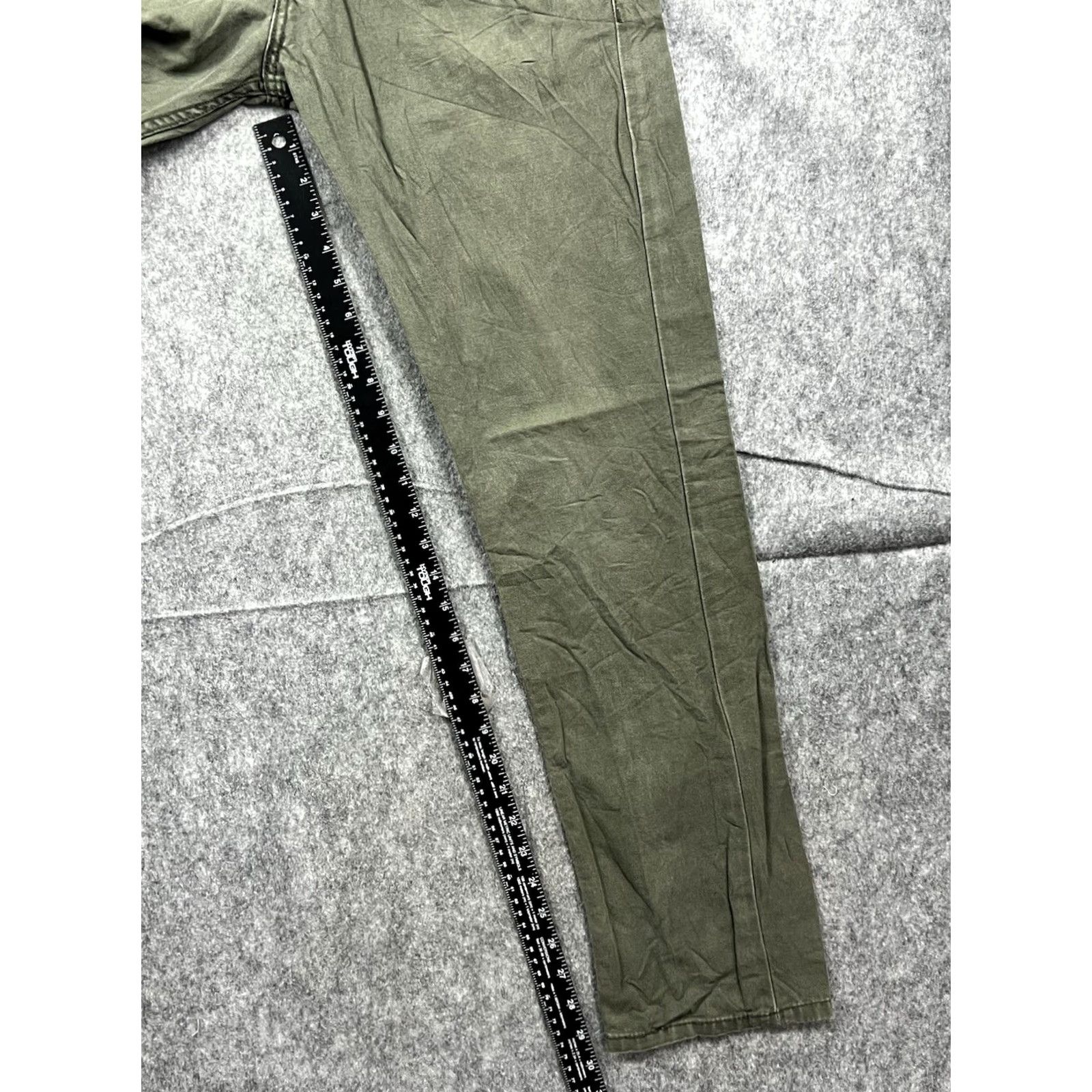 Levi's VINTAGE Levi's 511 Jeans Slim Fit Green Olive 32x32 Denim Cotton Zip 5-Pocket Mens Straight Day 90s Logo USA Hardwear Velcro Size US 32 / EU 48 - 3 Thumbnail