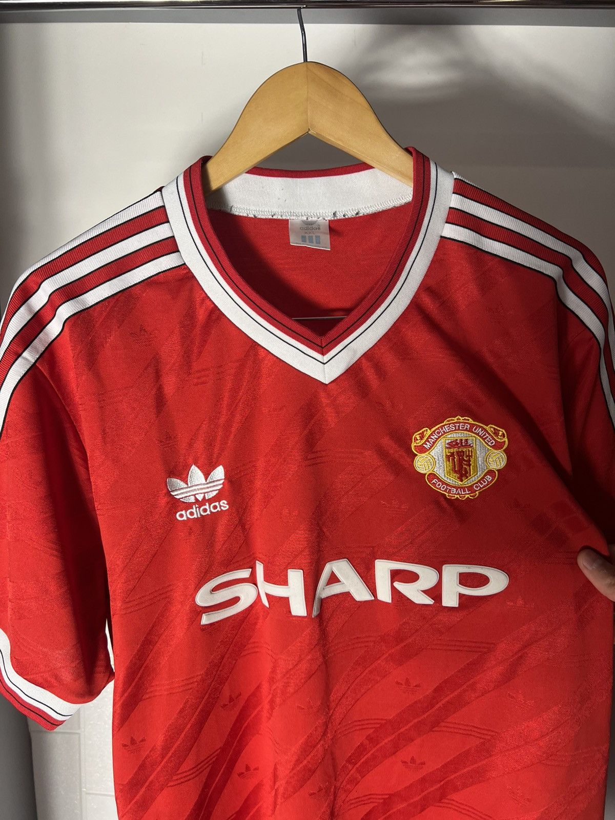 Vintage VERY RARE ADIDAS FC MANCHESTER UNITED ENGLAND SOCCER JERSEY Size US XXL / EU 58 / 5 - 9 Thumbnail
