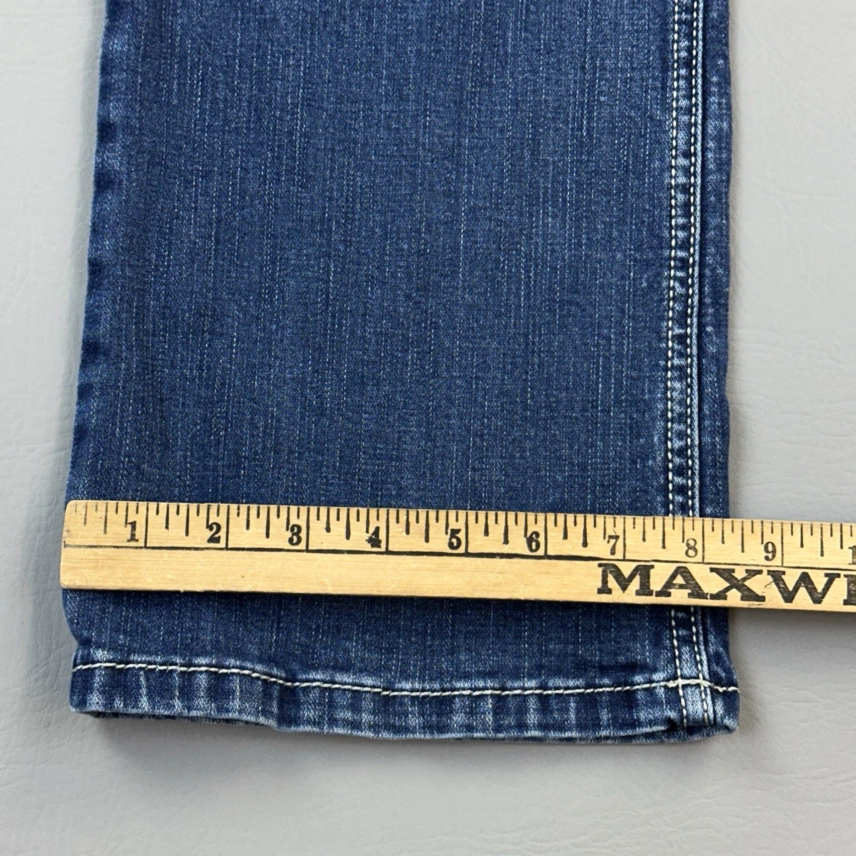 Wrangler Wrangler Jeans Women’s 13x34 34x33 Dark Wash Shilow Bootcut Cowgirl Stretch Jeans Women’s Casual Cowboy USA 5-Pocket Design Mens? Size 34" / US 12 / IT 48 - 5 Thumbnail