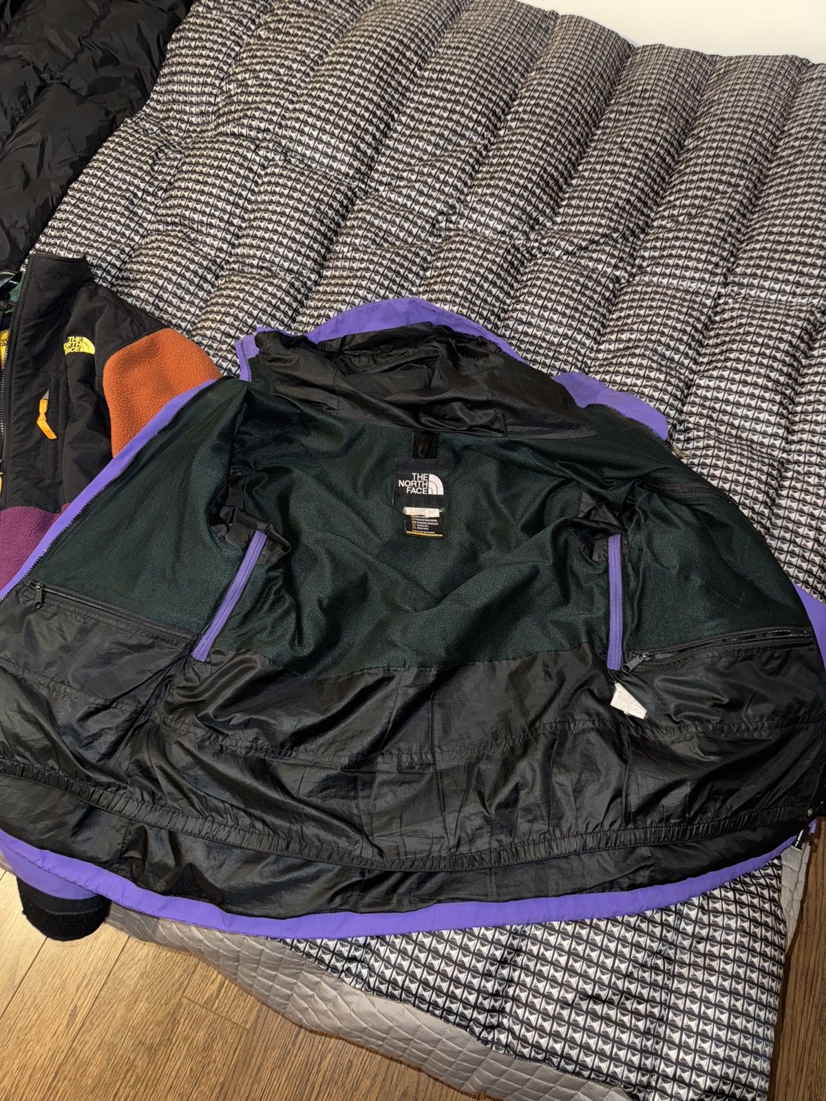 The North Face Mountain Gore-Tex retro jacket Size US M / EU 48-50 / 2 - 5 Thumbnail