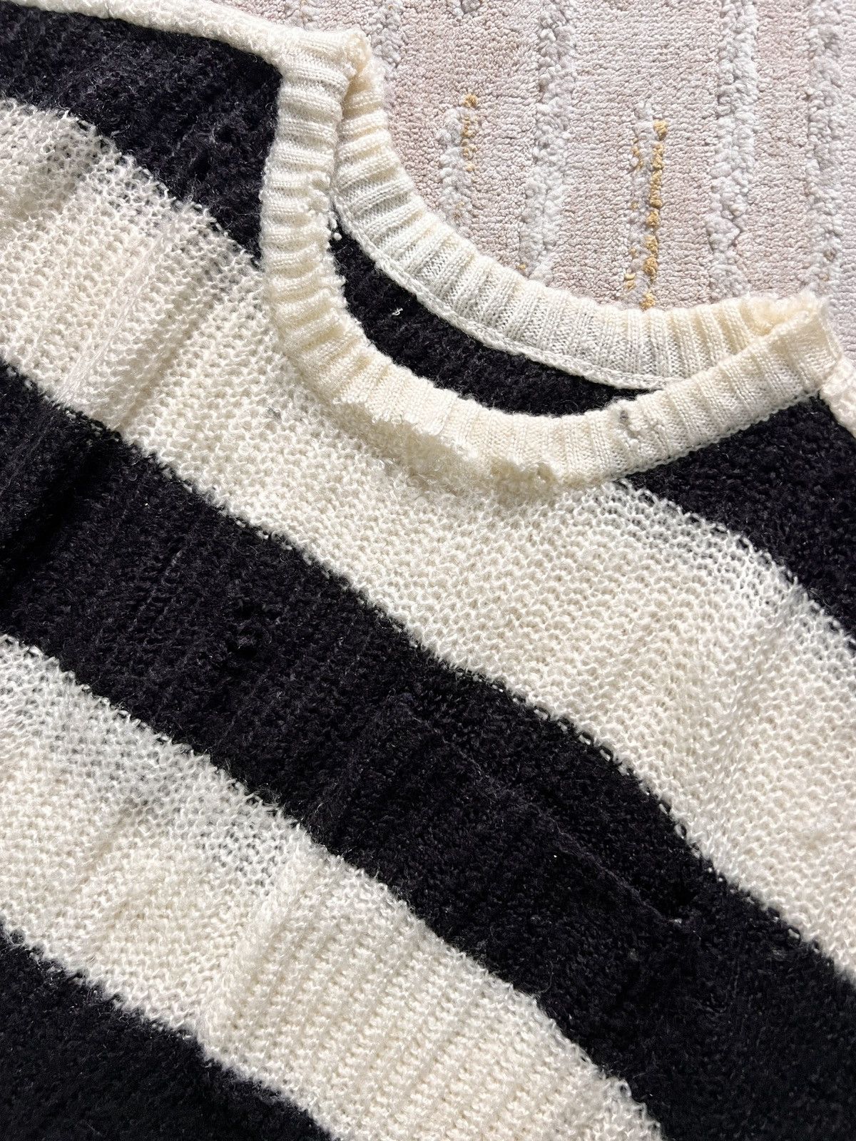 Vintage Vintage Stripe Knitted Distressed Punk Sleeveless Sweater Size US M / EU 48-50 / 2 - 4 Thumbnail