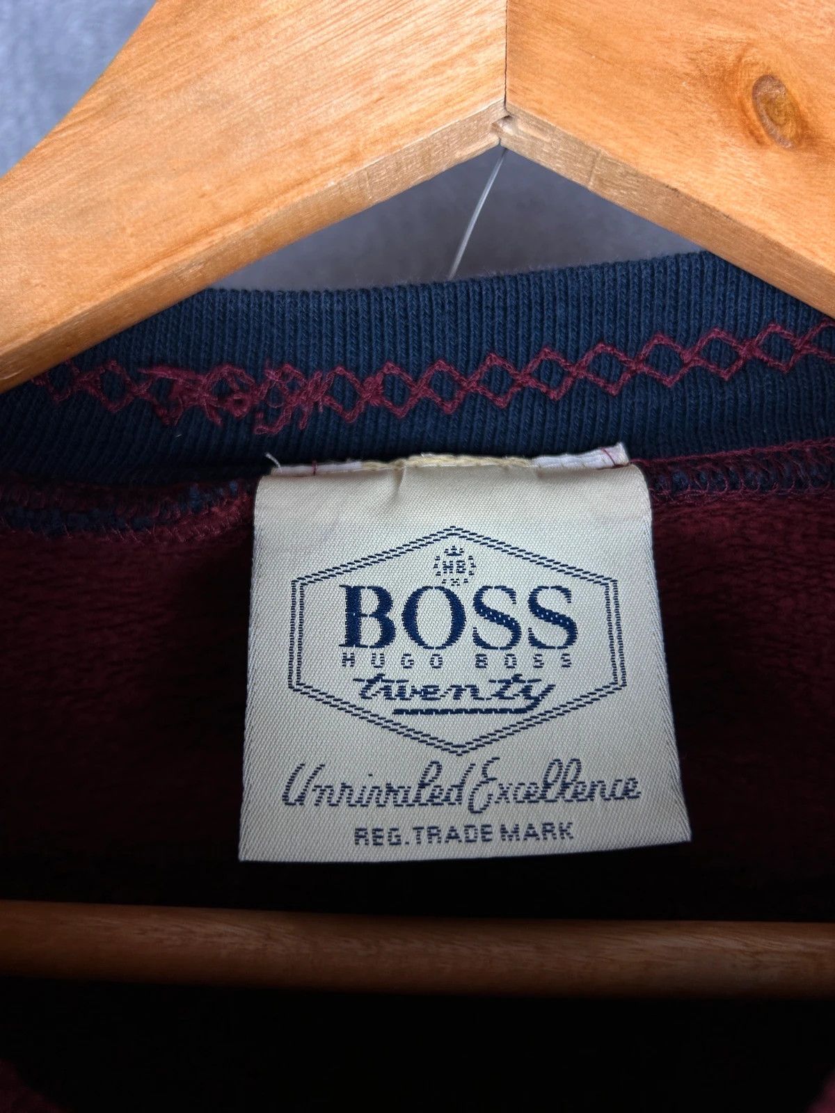 Designer × Hugo Boss × Vintage Hugo Boss twenty crewneck burgundy big haft spellout Size US S / EU 44-46 / 1 - 4 Thumbnail