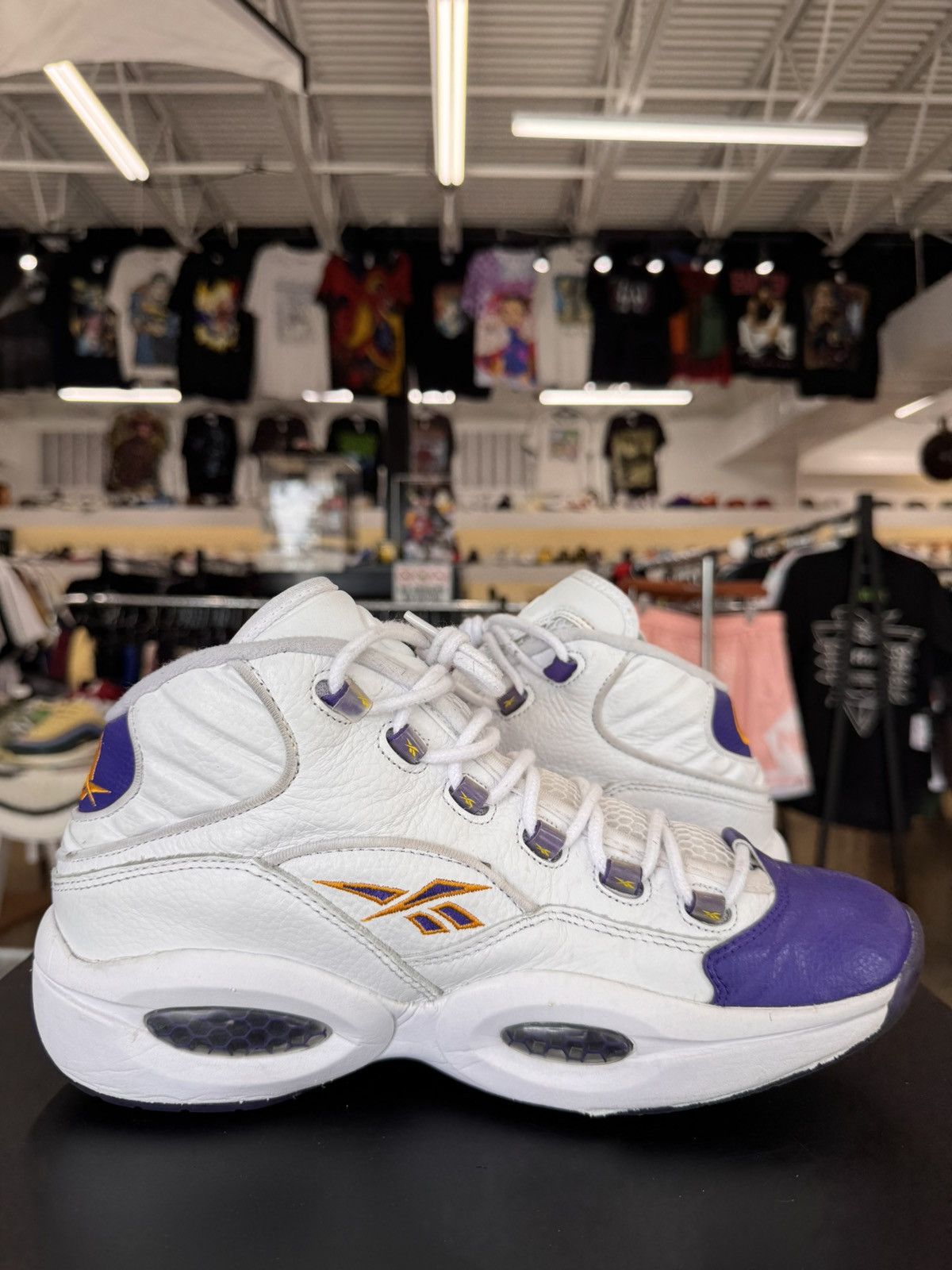 Reebok Reebok Iverson Question Mid Kobe Bryant Size. 11 (2013) Size US 11 / EU 44 - 3 Thumbnail