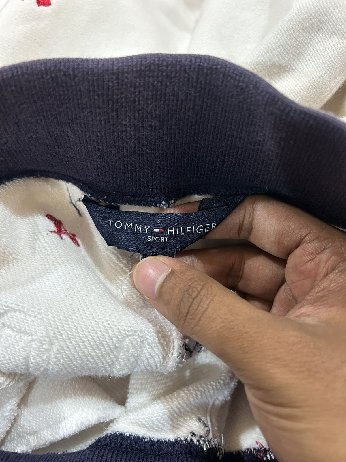 Tommy Hilfiger Tommy Hilfiger Sport Size US 32 / EU 48 - 3 Thumbnail