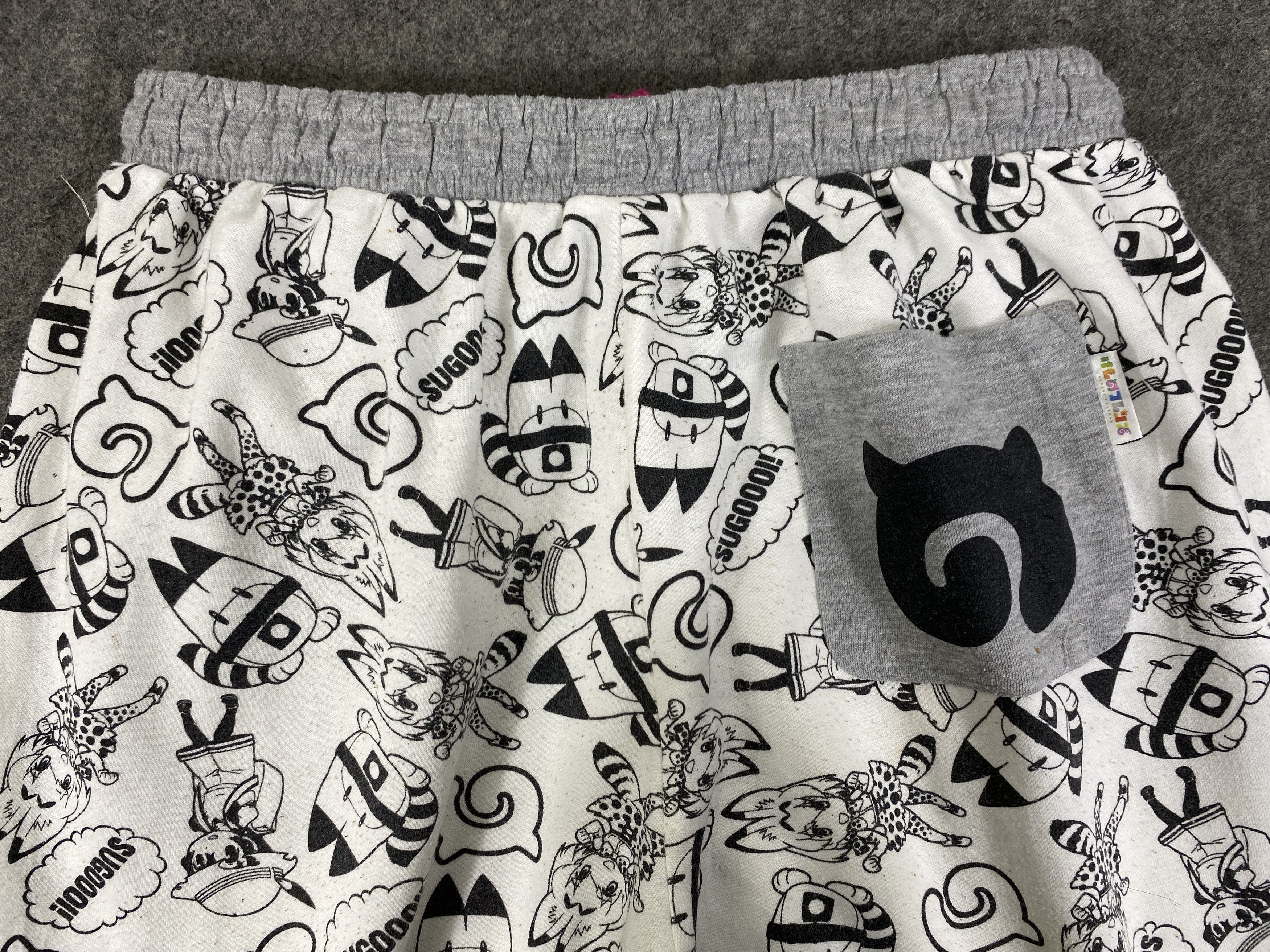 Japanese Brand Vintage Kemono Friends 3 Quarter Jogger Pants - CP301 Size US 30 / EU 46 - 4 Thumbnail
