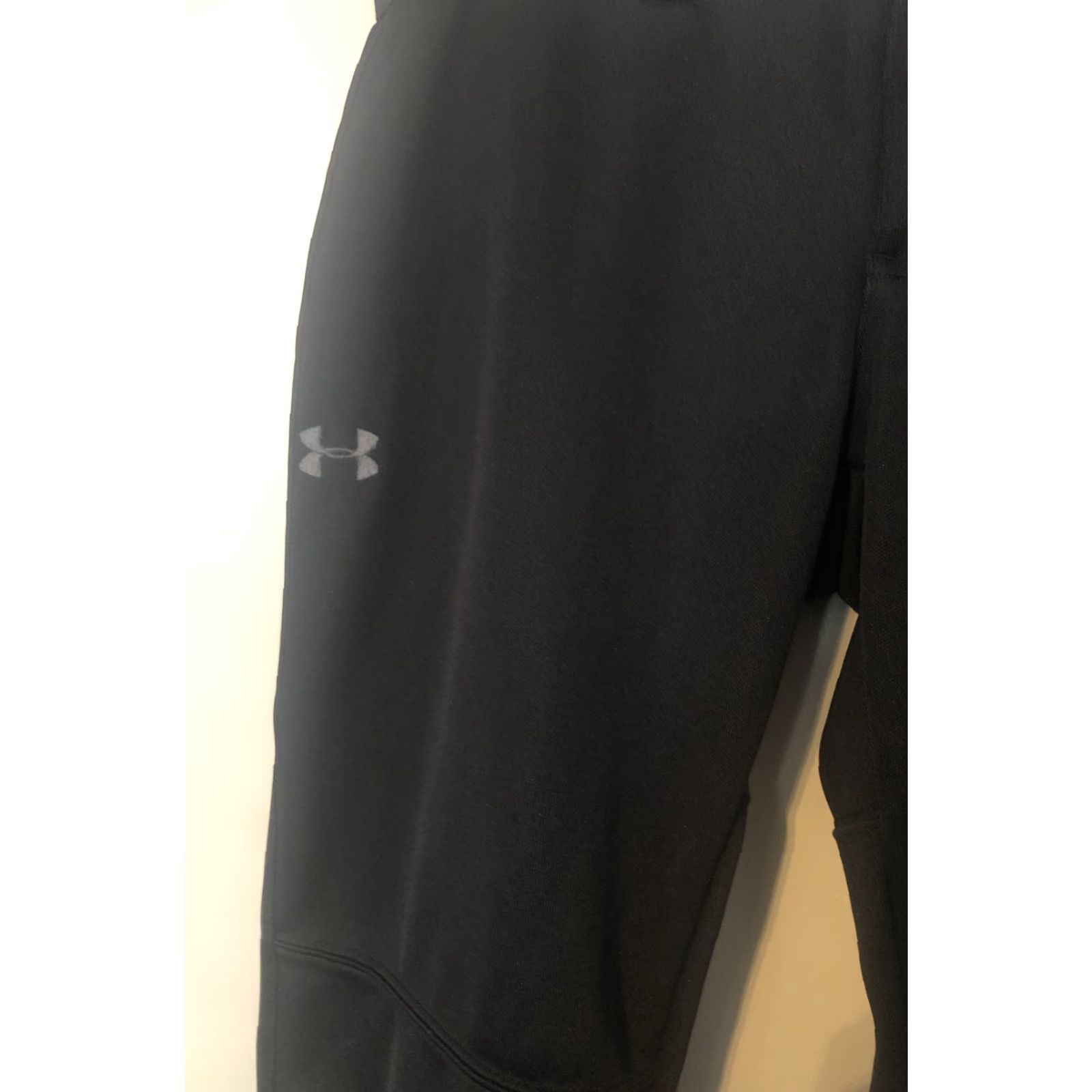 Under Armour Under Armour HeatGear Womens S Capri Pants Softball Black Spring Fall Summer Regular/Capri Ladies Size 28" / US 6 / IT 42 - 2 Thumbnail