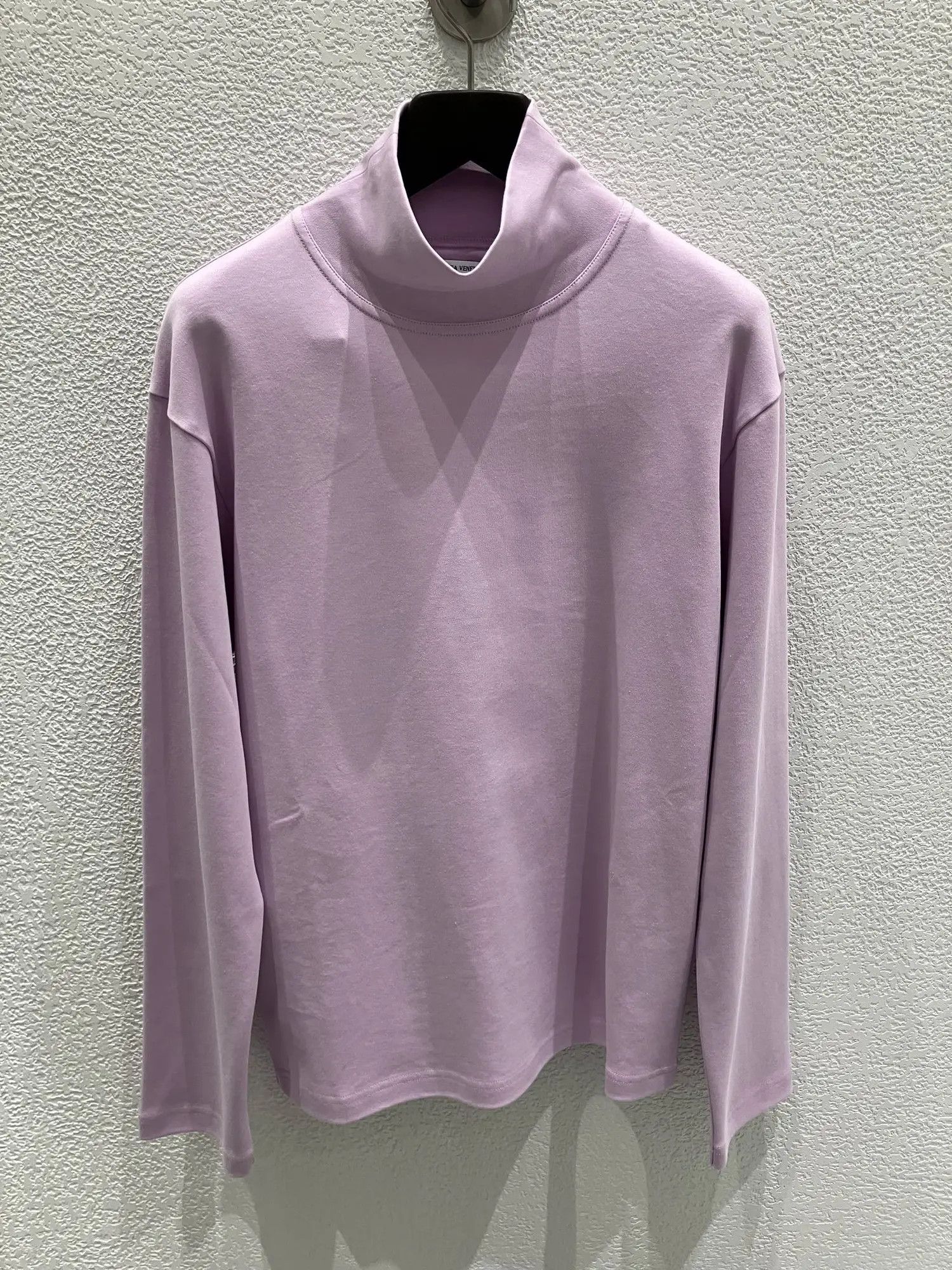Bottega Veneta o1lf3ng10525 Heavy Weight Fluid Jersey T-Shirt in Thistle Size US XS / EU 42 / 0 - 1 Thumbnail