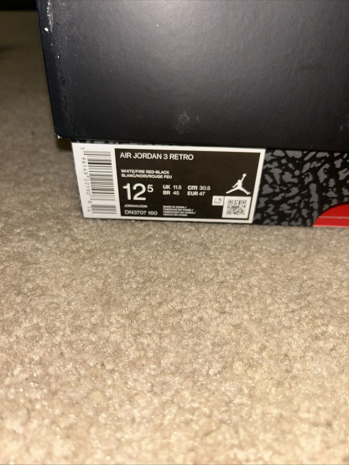 Jordan Brand Jordan 3 Fire Red Size US 12.5 / EU 45-46 - 9 Thumbnail
