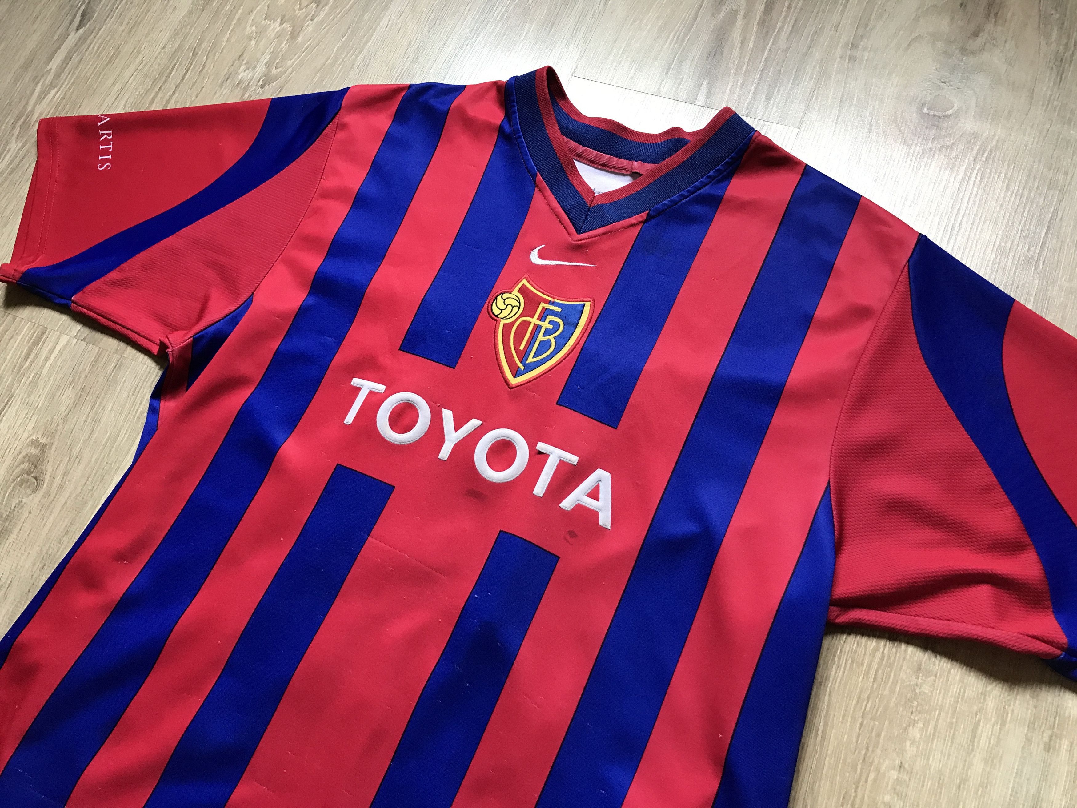 Nike × Vintage Vintage Nike Basel Football Shirt #15 M. Yakin 2001-2002 Size US L / EU 52-54 / 3 - 3 Thumbnail