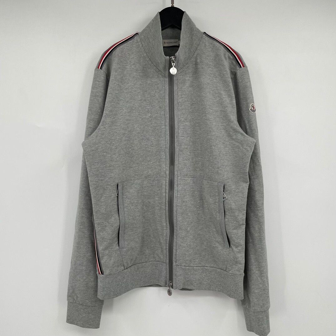 Moncler Moncler Gray Light Jacket L Men Size US L / EU 52-54 / 3 - 1 Thumbnail