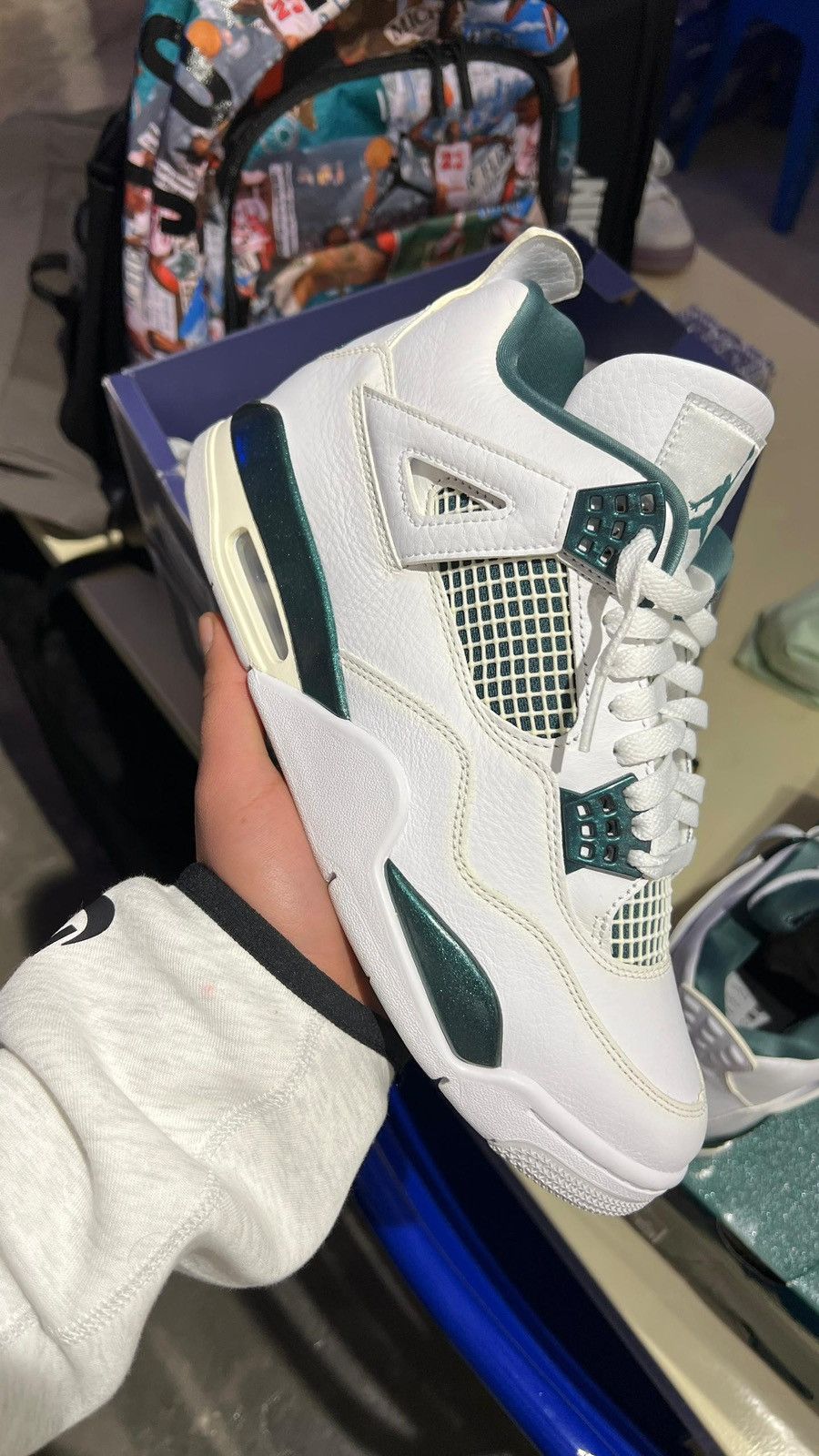Adidas Jordan 4 Retro oxidized Green Size US 8.5 / EU 41-42 - 3 Thumbnail