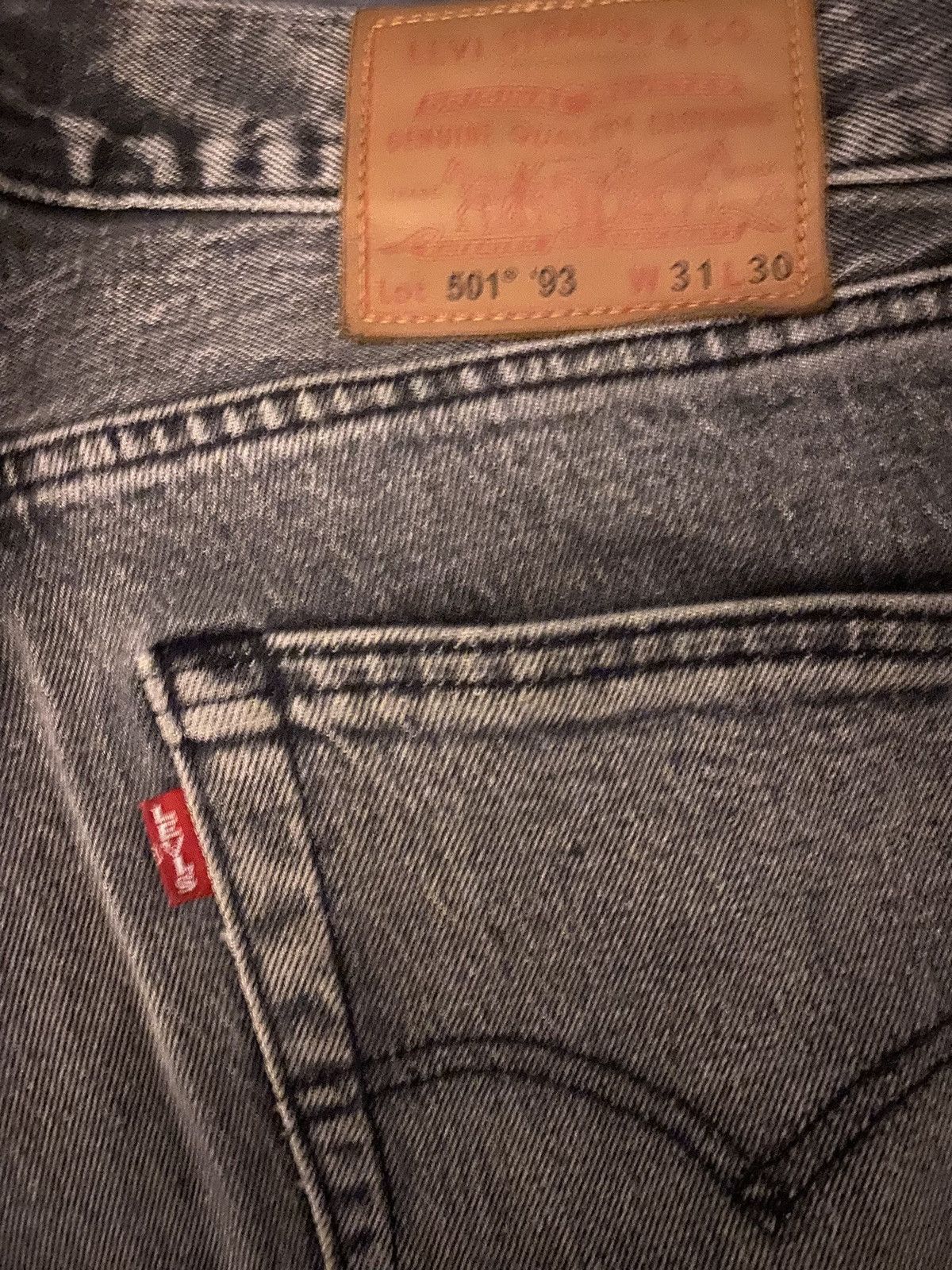 Levi's Levi’s Straight Fit Black Light Washed 501’s Size US 31 - 3 Thumbnail