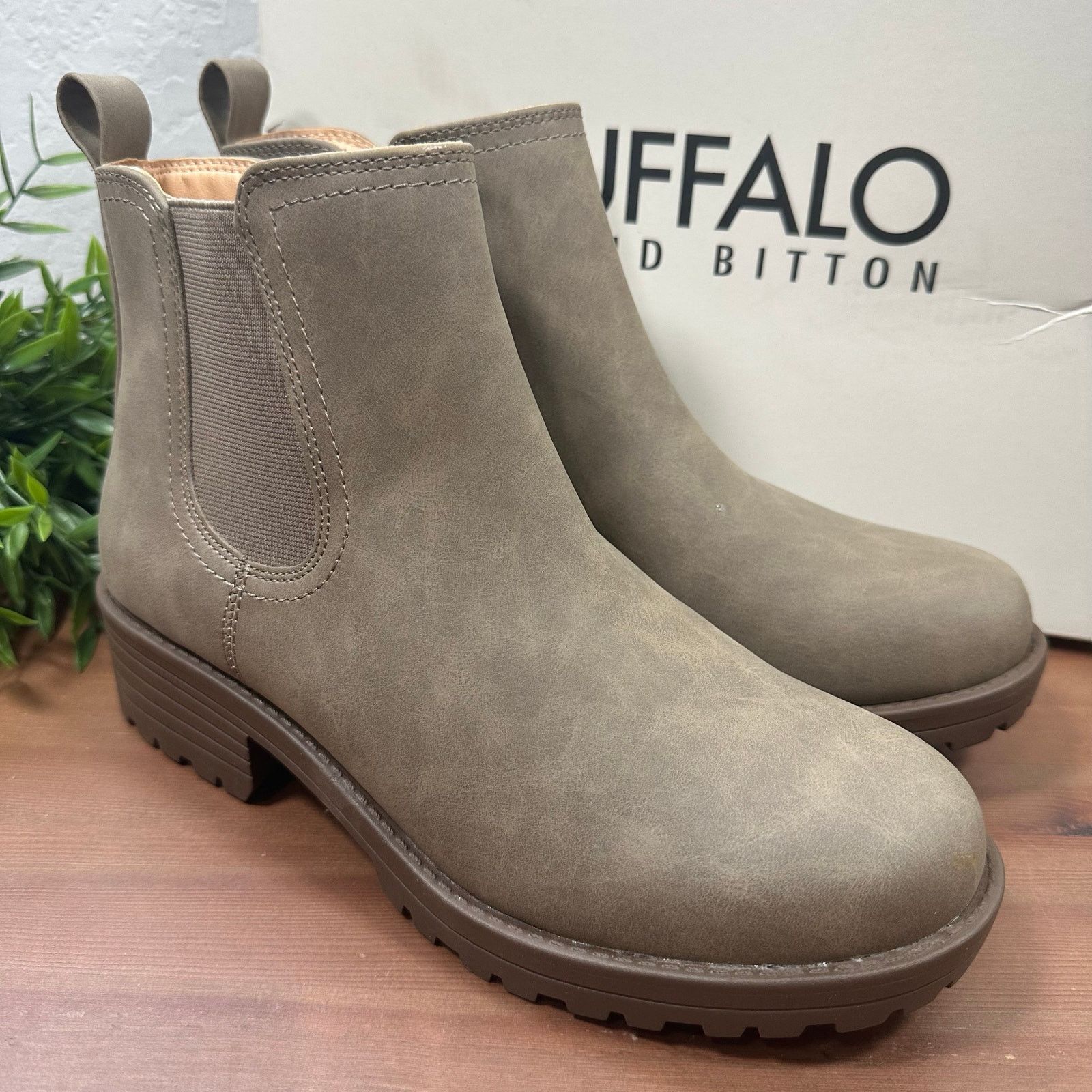 Buffalo David Bitton Buffalo David Bitton Anna Brown Water Repellant Boots Size 9 Size US 9 / IT 39 - 1 Thumbnail