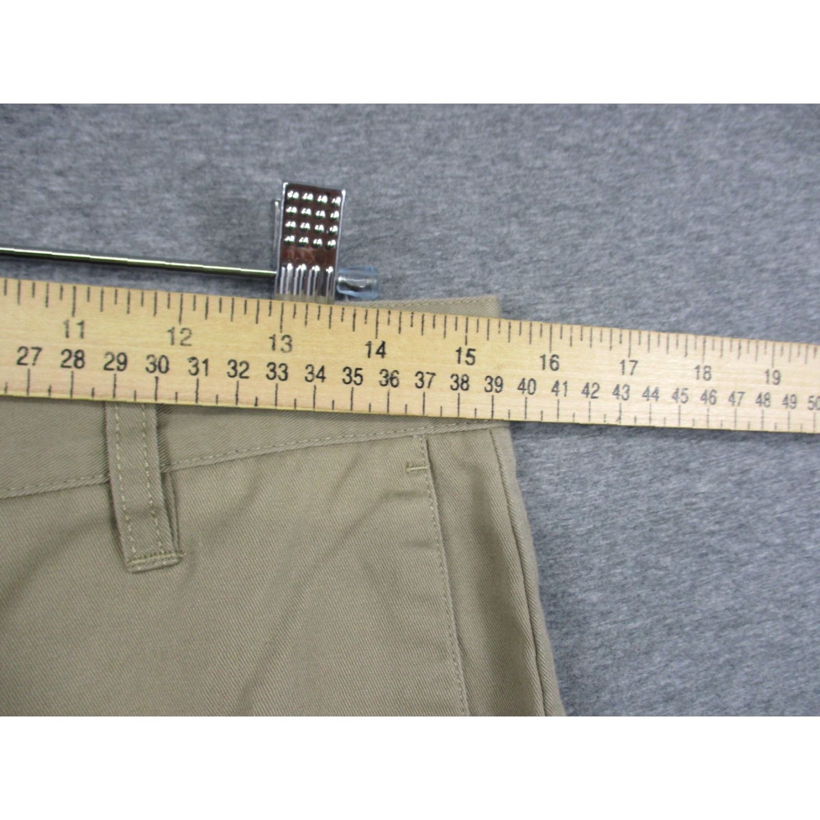Volcom VOLCOM Chino Shorts 30 Mens Khaki Casual Pockets Logo Size US 30 / EU 46 - 3 Thumbnail