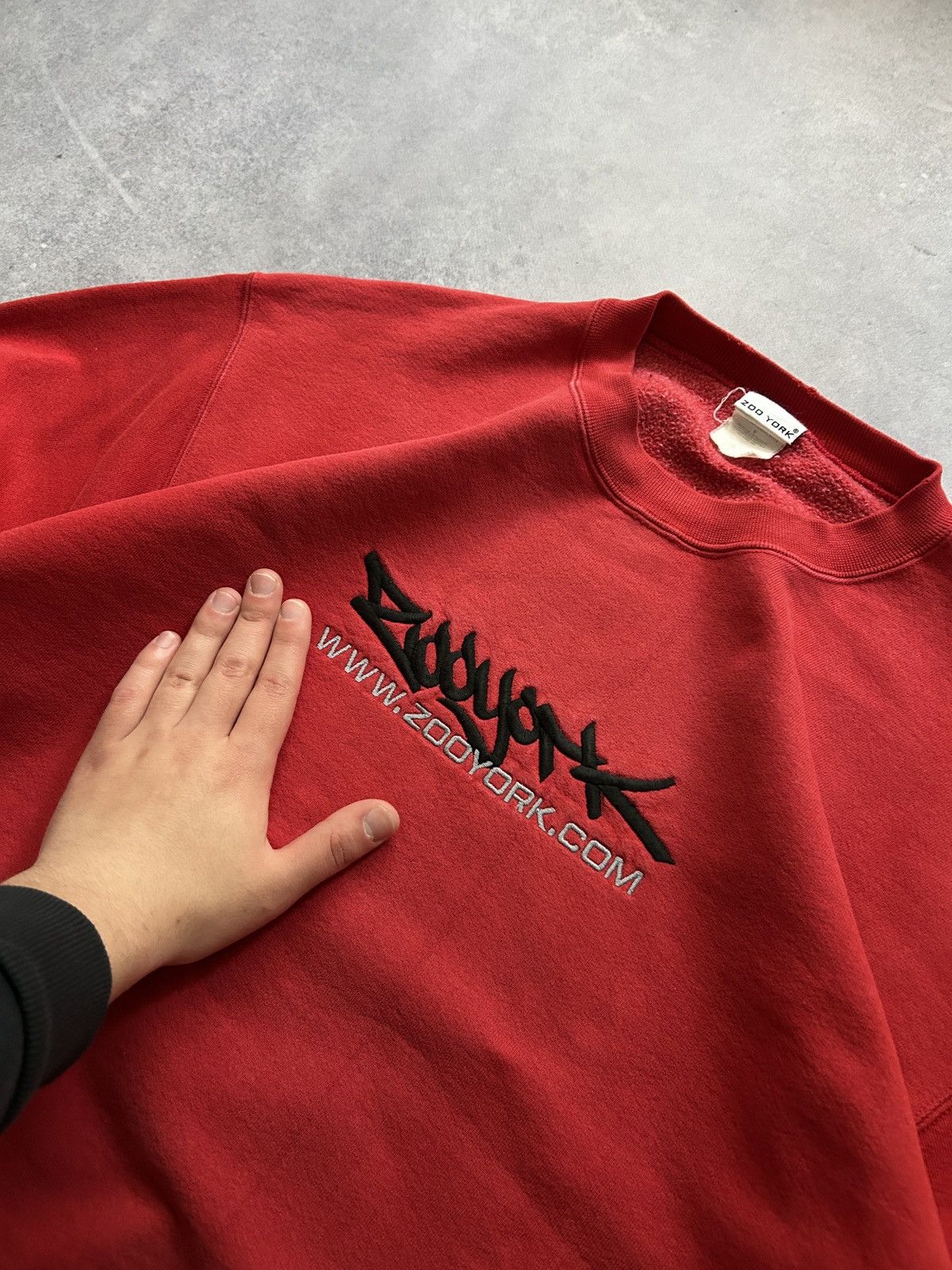 Vintage × Zoo York Vintage Crazy Zoo York big logo rap sweatshirt mens red Size US L / EU 52-54 / 3 - 3 Thumbnail