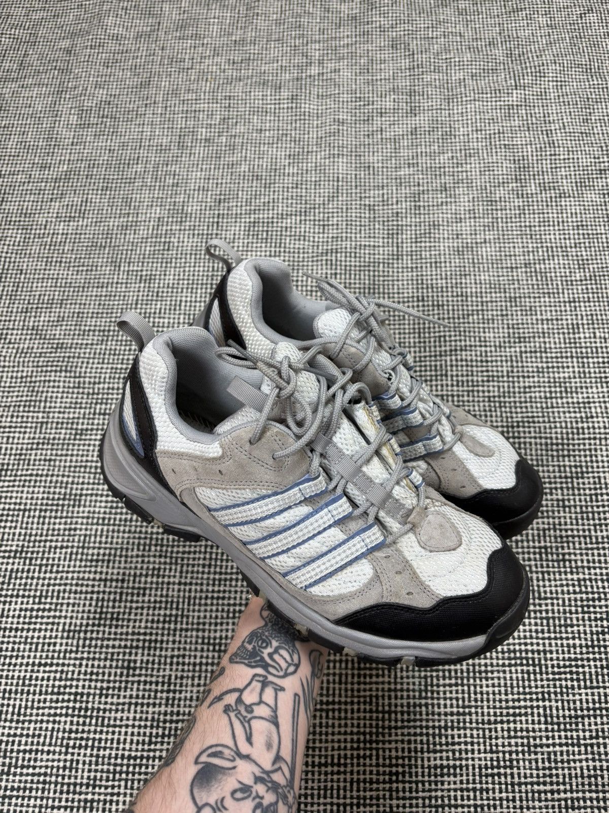Vintage y2k vintage adidas hiking low top vintage boots Size US 7.5 / EU 40-41 - 1 Thumbnail