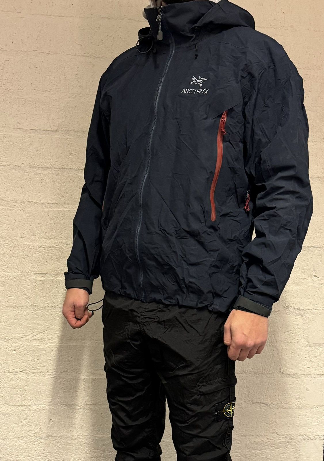 image of Arcteryx x Goretex Arc’Teryx Bèta Ar Gore Tex Pro Shell Jacket in Blue, Men's (Size XL)