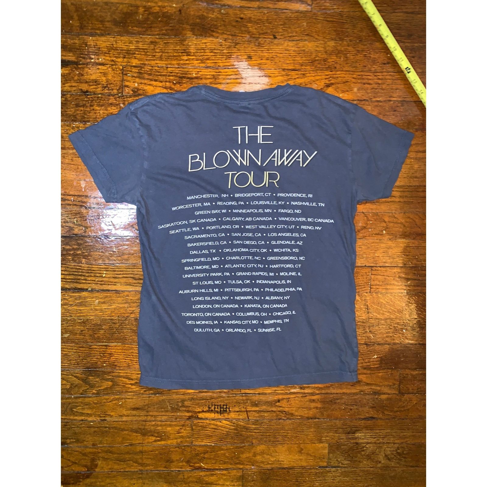 Other Carrie Underwood Blown Away Tour T Shirt Small Pima Tee Size S / US 4 / IT 40 - 7 Thumbnail