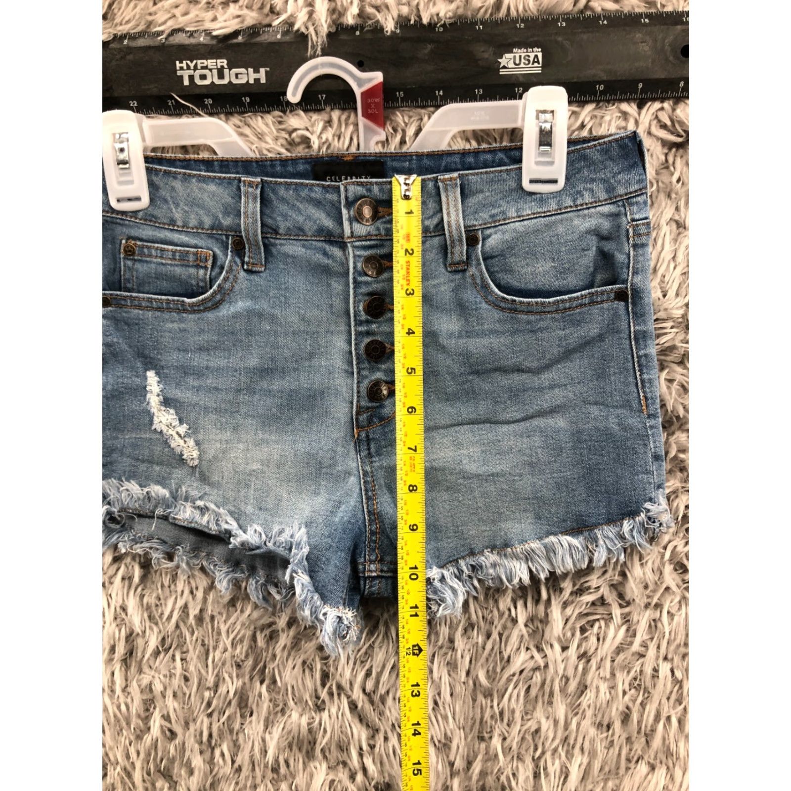 Vintage Celebrity Pink Cut-off Shorts Junior Size 5 High Rise Dark Wash Blue Denim Jean Women Casu al Casual Womens Jeans Size 27" / US 4 / IT 40 - 3 Thumbnail