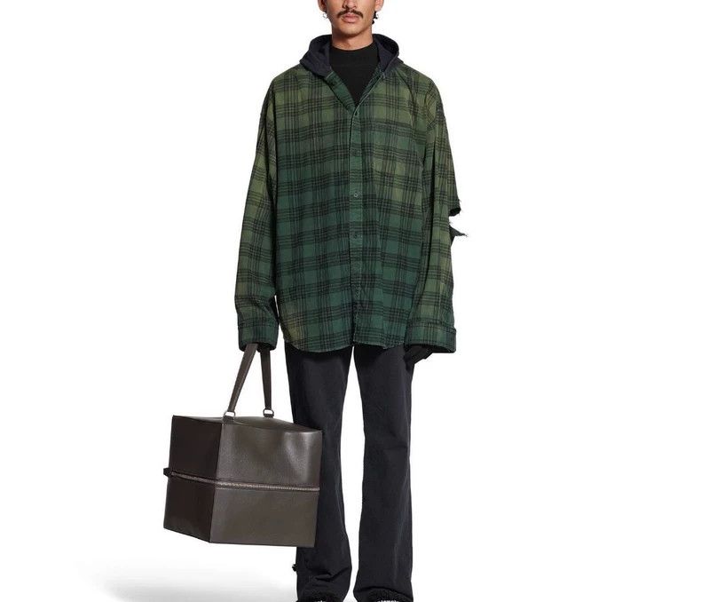 Balenciaga Balenciaga size 1 24ss Destroy Faded Flannel Plaid Hooded S Size US S / EU 44-46 / 1 - 6 Thumbnail