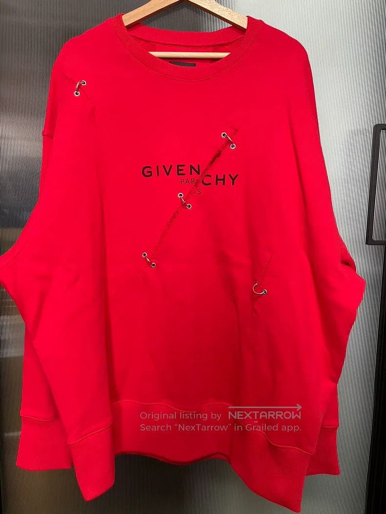 Givenchy Givenchy Logo lettering print round ring embellished hoode Size US M / EU 48-50 / 2 - 1 Thumbnail