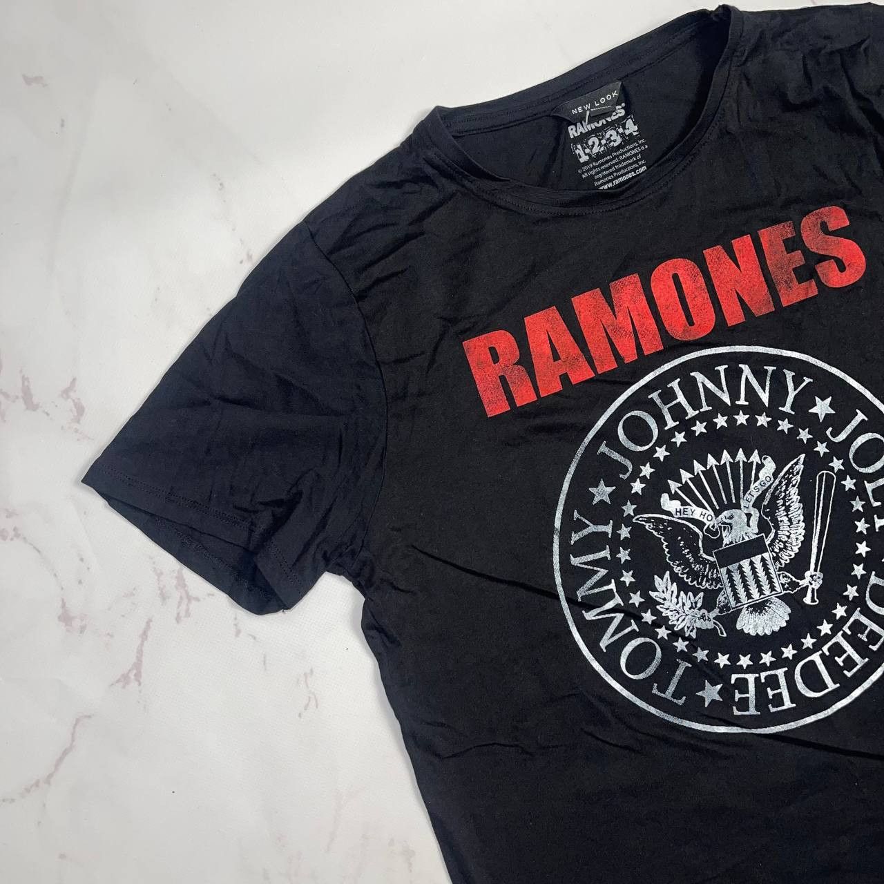 Vintage Vintage x band tees Ramones vintage t-shirt size L Size US L / EU 52-54 / 3 - 4 Thumbnail