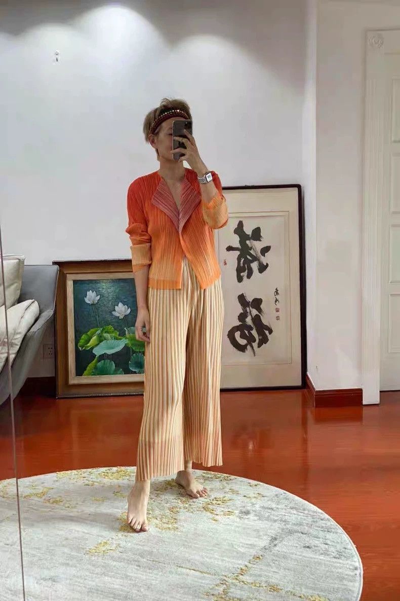Issey Miyake Issey Miyake size:5 Camel-colored gauze striped dress Size S / US 4 / IT 40 - 3 Thumbnail