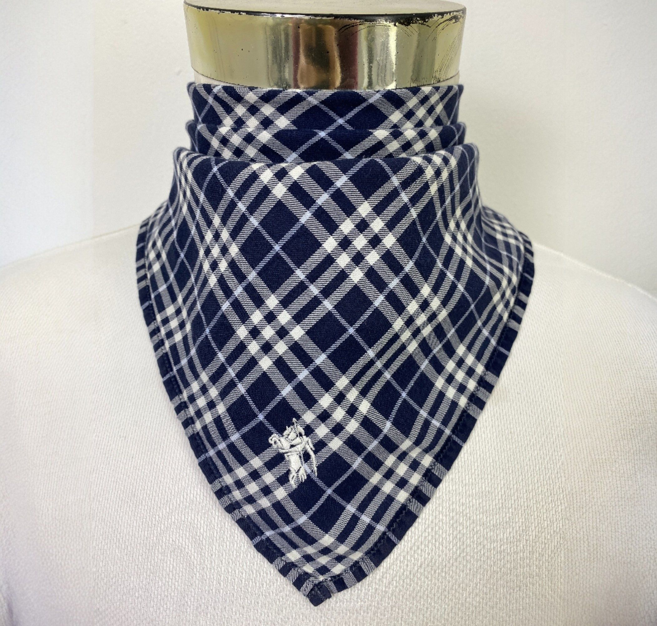 Burberry Vintage Burberry Handkerchief / Neckerchief KT0228 Size ONE SIZE - 1 Thumbnail