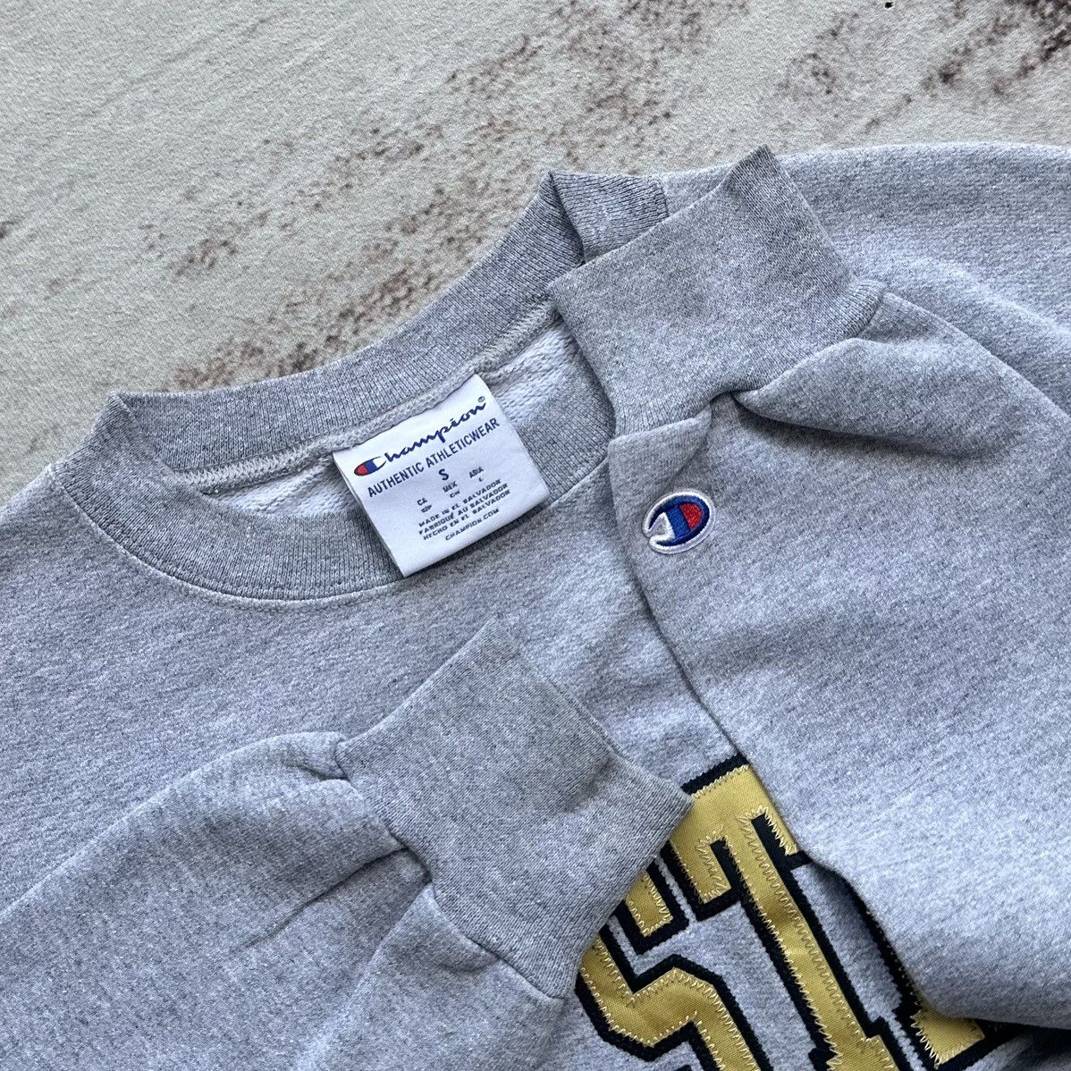 Champion CHAMPION EMBROIDERY LOGO SPELL OUT UNIVERSITY SWEATSHIRT Size US S / EU 44-46 / 1 - 4 Thumbnail