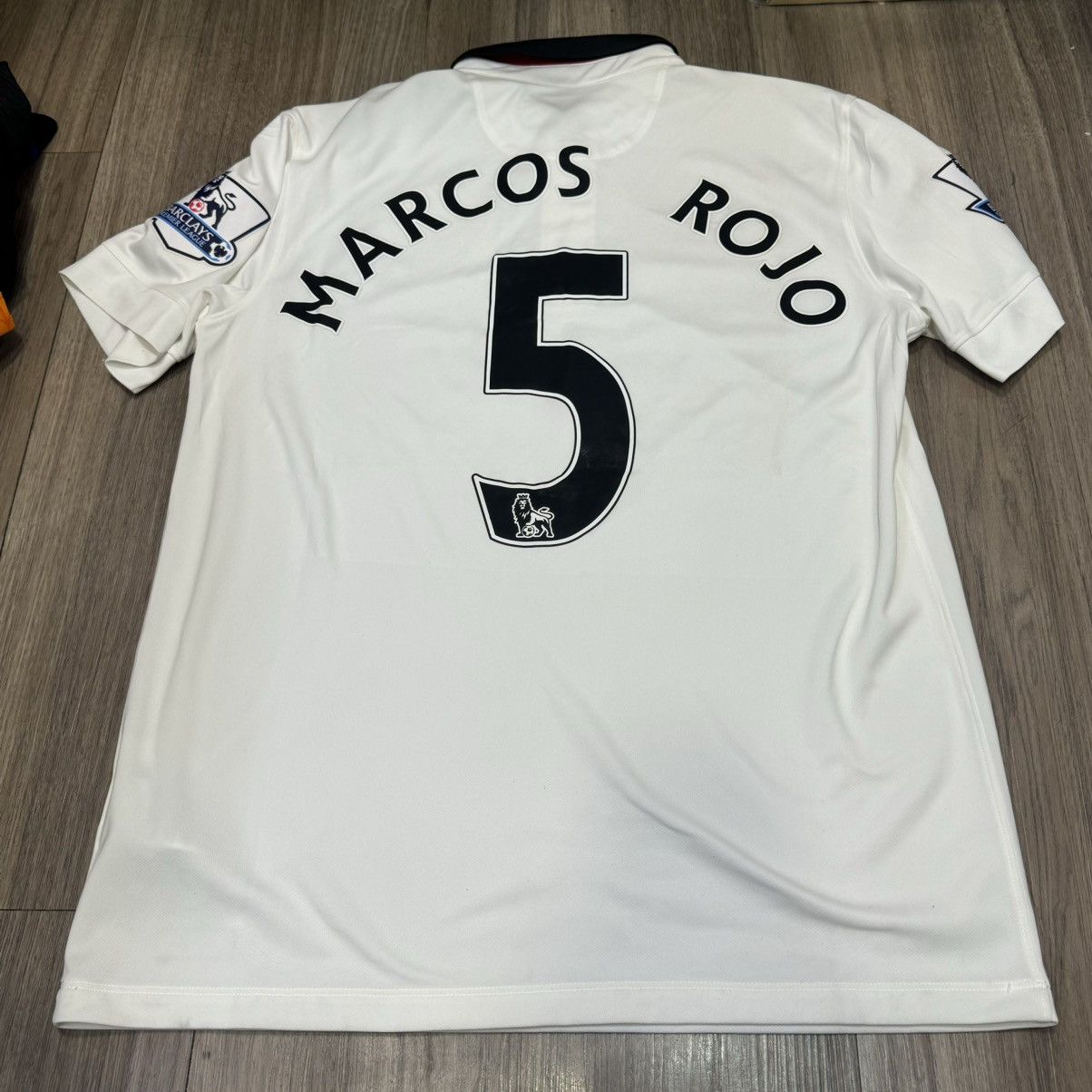 Nike Manchester united 14/15 away shirt #5 Marcos rojo Size US L / EU 52-54 / 3 - 2 Thumbnail