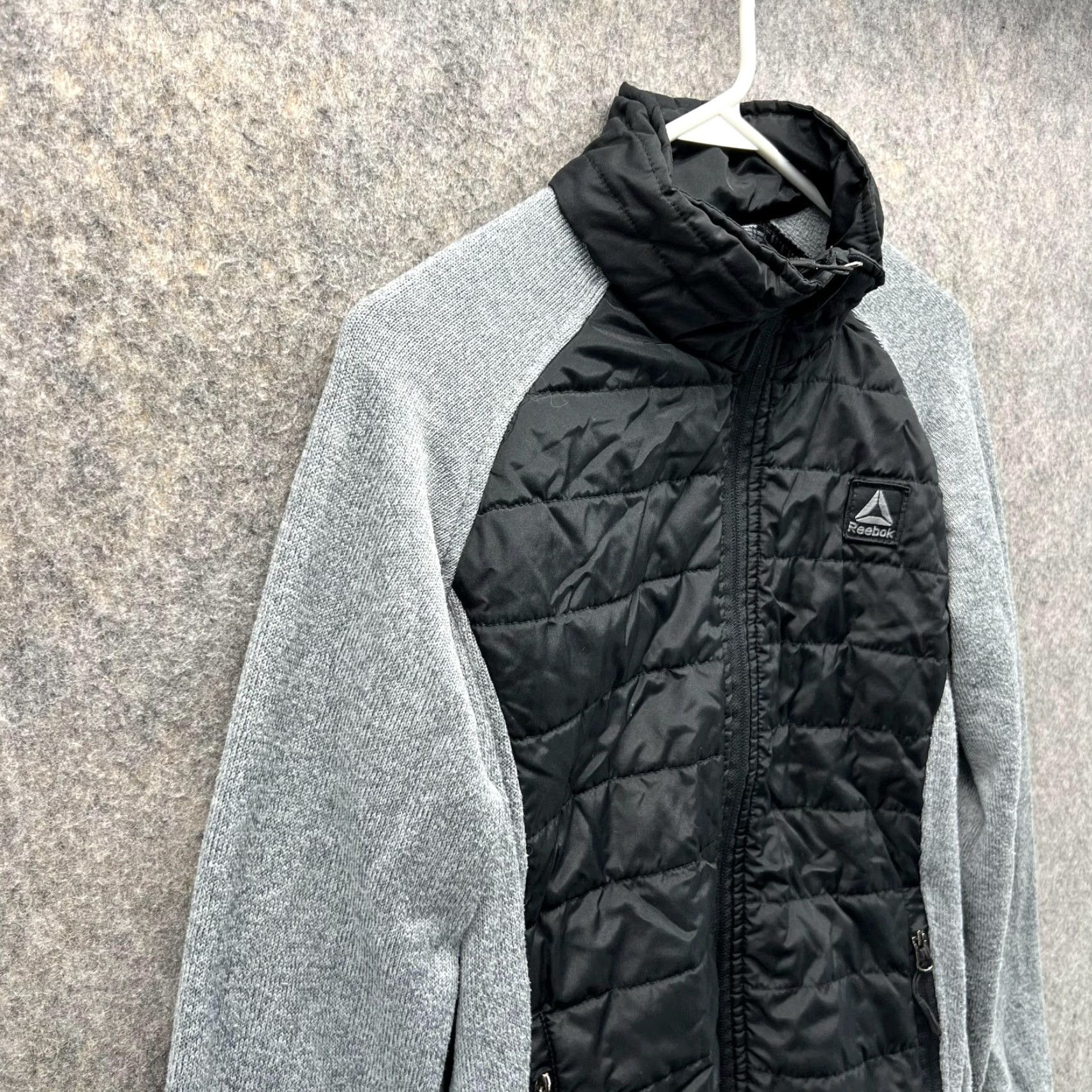 Reebok Reebok Sweater Men Small Black Gray Full Zip Sweatshirt Athletic Quilted Jacket Shirt Size US S / EU 44-46 / 1 - 3 Thumbnail