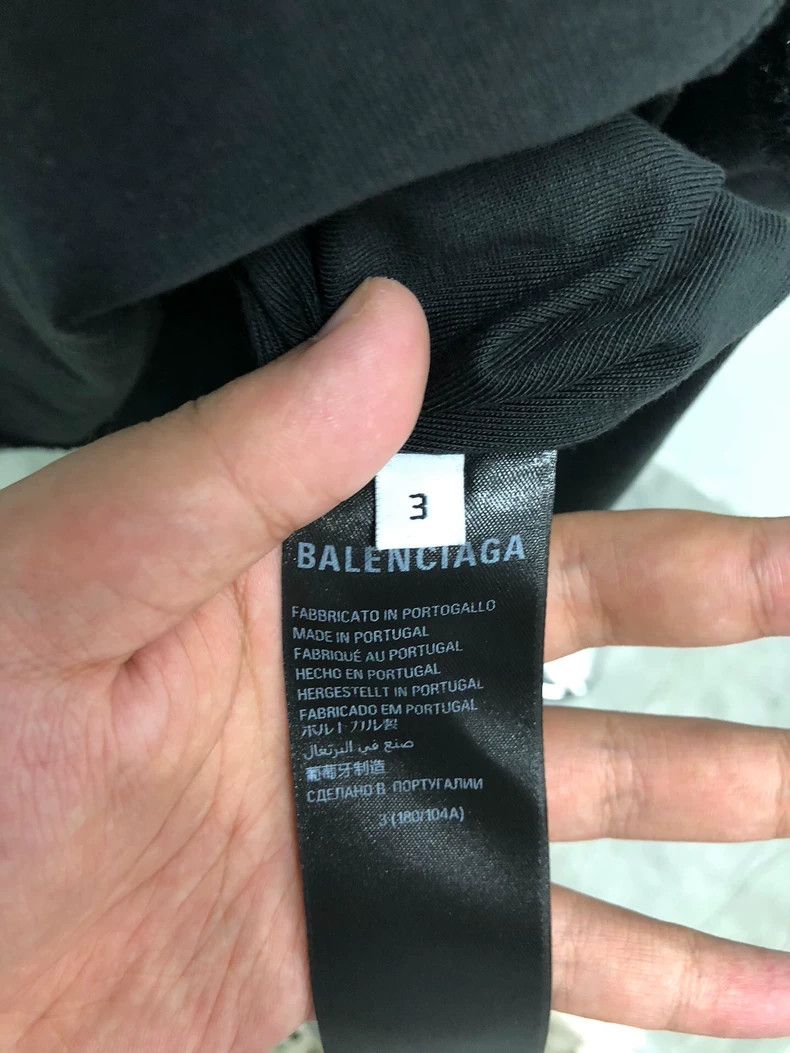 Balenciaga Balenciaga Printed Distressed Short Sleeve, Inside-Out Gar Size US L / EU 52-54 / 3 - 4 Thumbnail