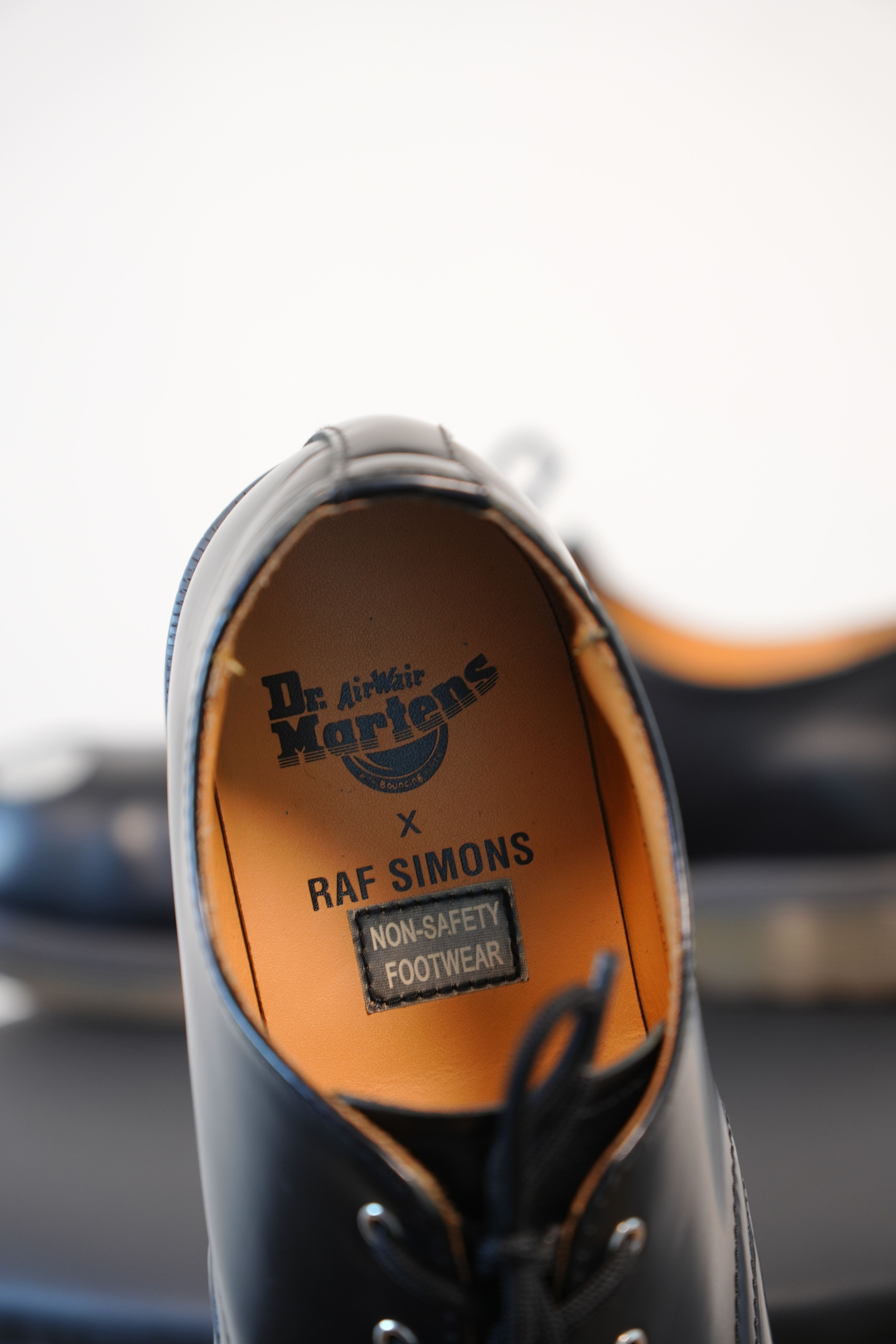 Dr. Martens × Raf Simons STEAL! Raf Simons X Dr. Martens steel toe leather shoe Size US 10 / EU 43 - 9 Thumbnail