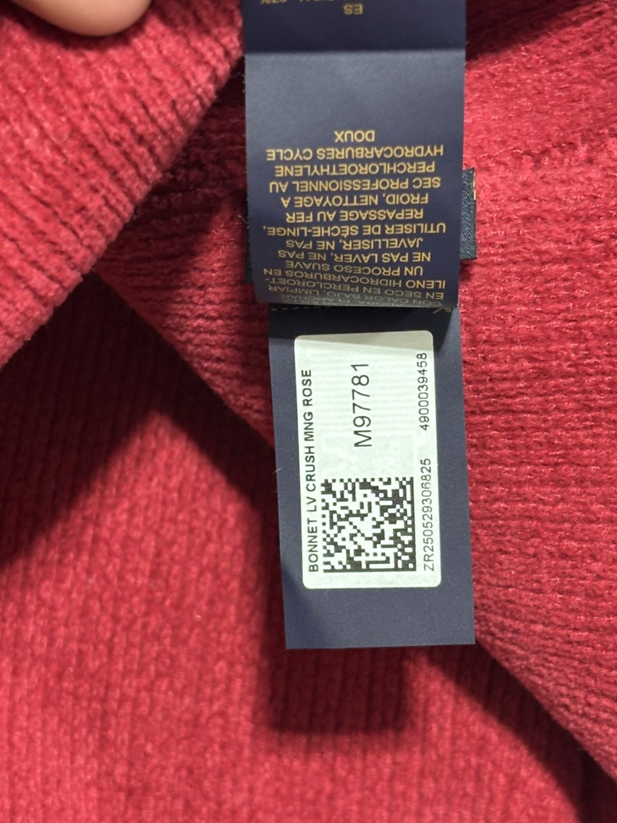 Louis Vuitton Louis Vuitton Crush Monogram Heritage Beanie Size ONE SIZE - 7 Thumbnail