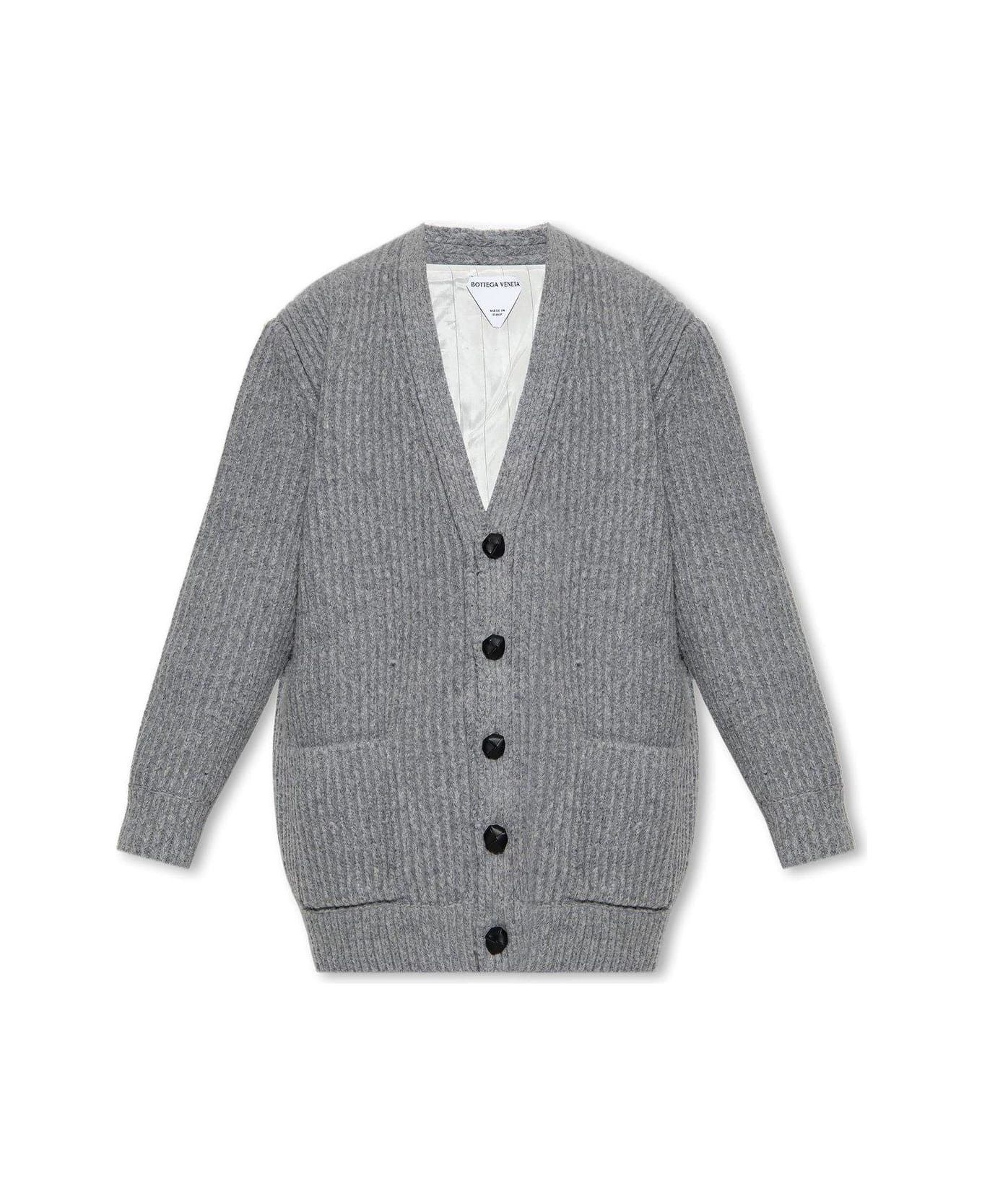 o1bcso1str1025 Heavy Wool Cardigan in Gray