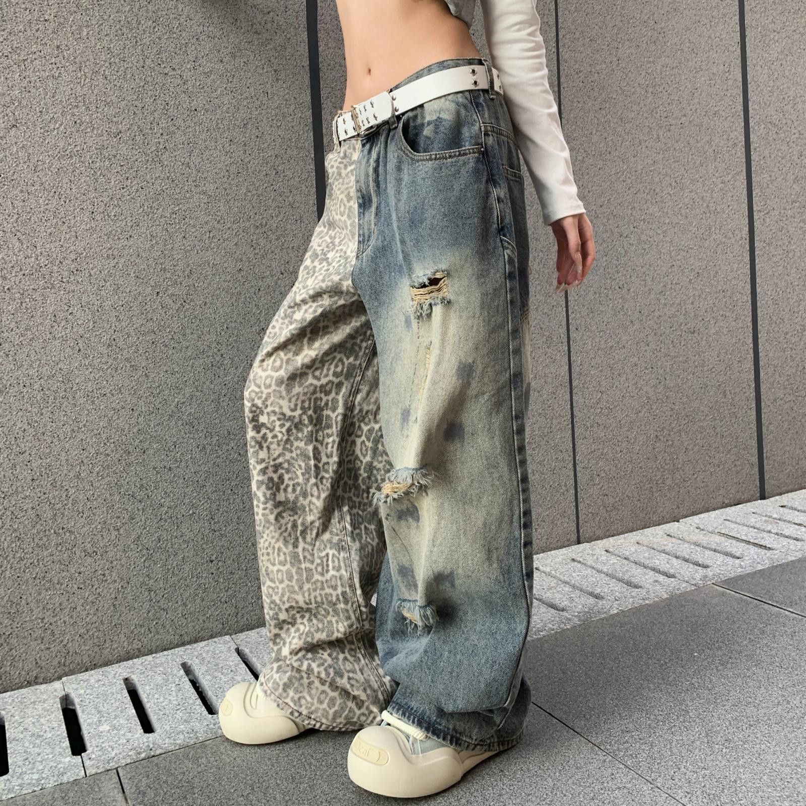 Japanese Brand Two-Tone Distressed Wide Leg Jeans, Leopard Print Denim Size 32" / US 10 / IT 46 - 4 Thumbnail