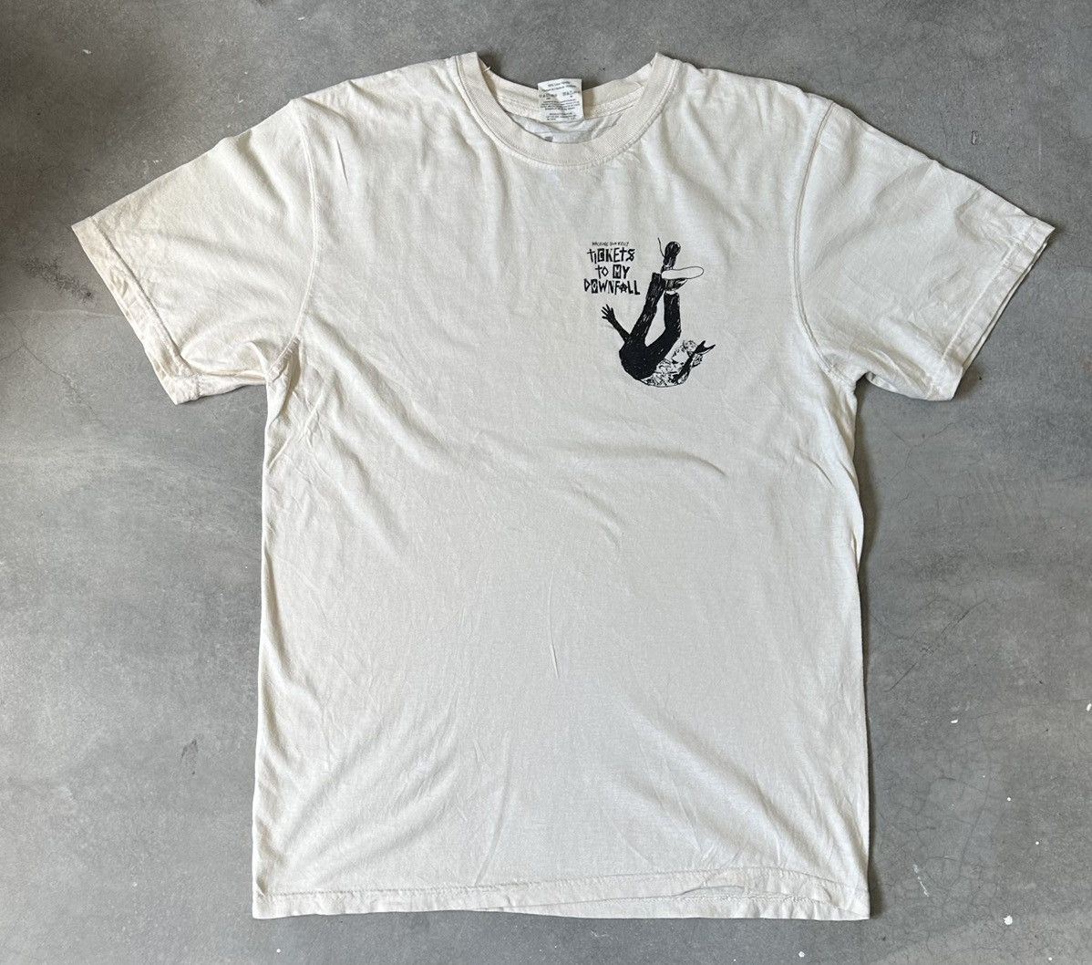 Band Tees VINTAGE MACHINE GUN KELLY TICKET TO MY DOWNFALL TEE Size US M / EU 48-50 / 2 - 1 Thumbnail