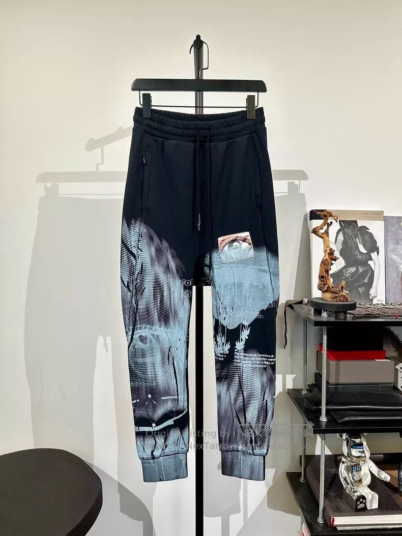 Boris Bidjan Saberi Boris Bidjan Saberi Size XXS P3C printed tapered sweatpants Size US 26 / EU 42 - 2 Thumbnail