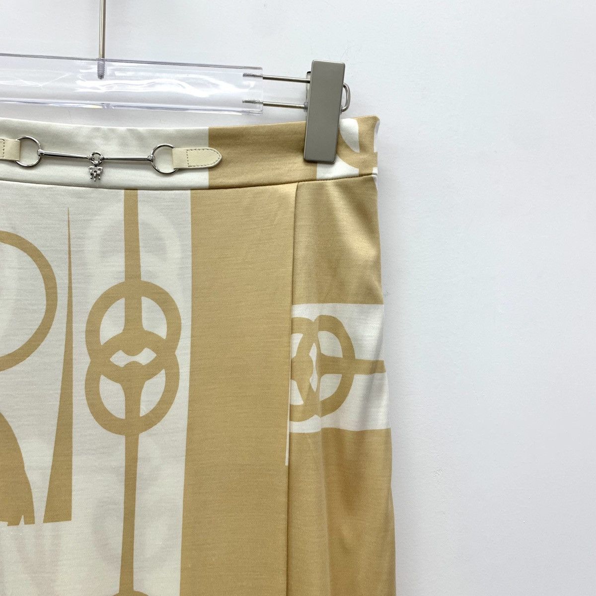 Hermes Hermes Color-blocked Lock Print Slit Silk Knit Skirt K26WX Size 25" / US 0 / IT 36 - 3 Thumbnail