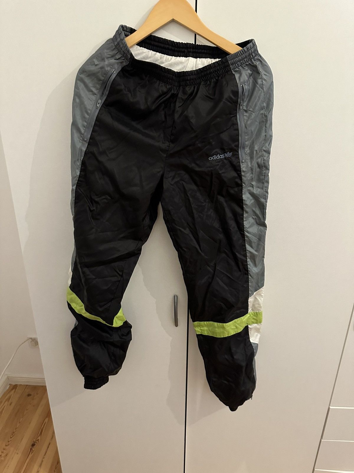 Adidas Adidas Jogginghose Hose Size M Vintage 90er Track Knopfhose Size US 38 / EU 54 - 1 Thumbnail