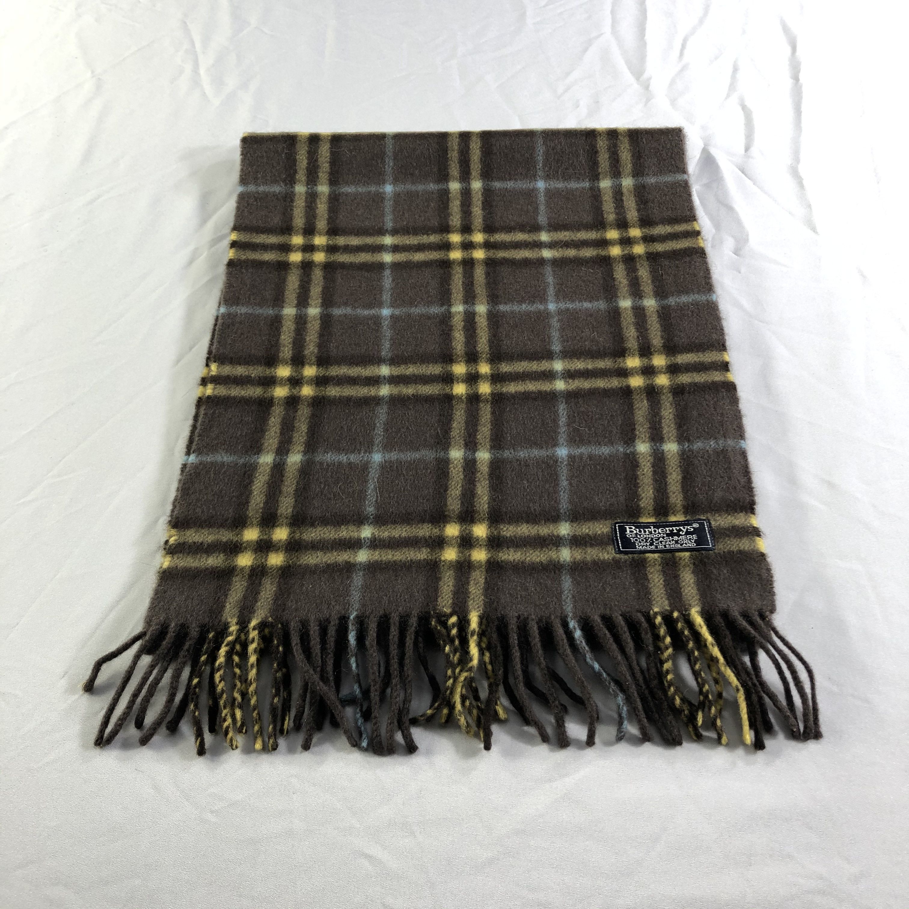 Burberry Burberrys Nova Check Cashmere Scarf Muffler Neckwear V2431 Size ONE SIZE - 4 Thumbnail