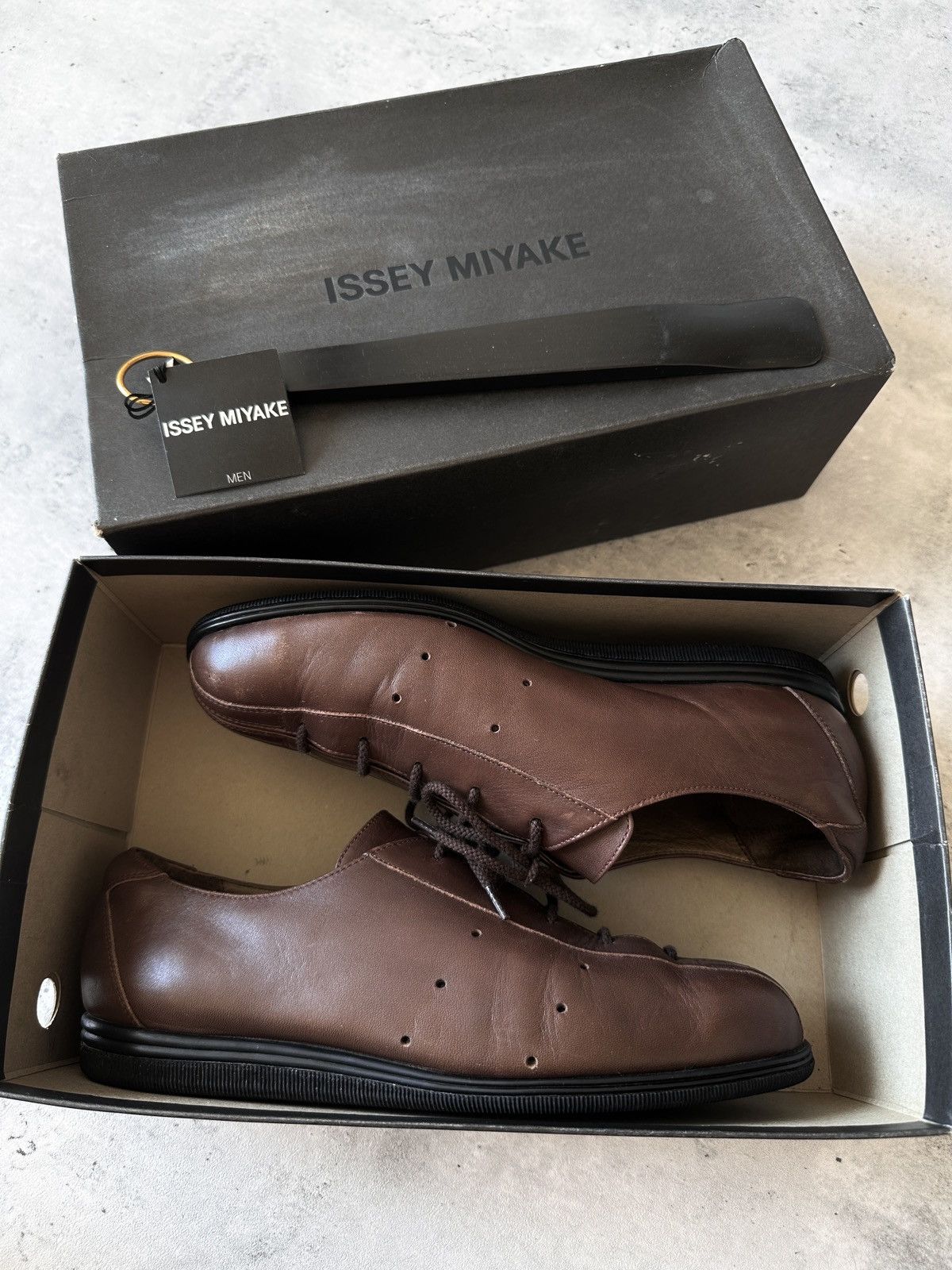 Issey Miyake 1990s PLEGADA LEATHER SHOES Size US 8 / EU 41 - 2 Thumbnail