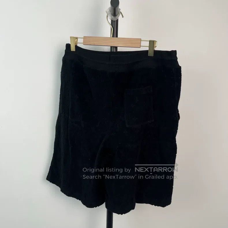 Louis Vuitton Louis Vuitton size l Black presbyopic full-print shorts Size US 30 / EU 46 - 2 Thumbnail