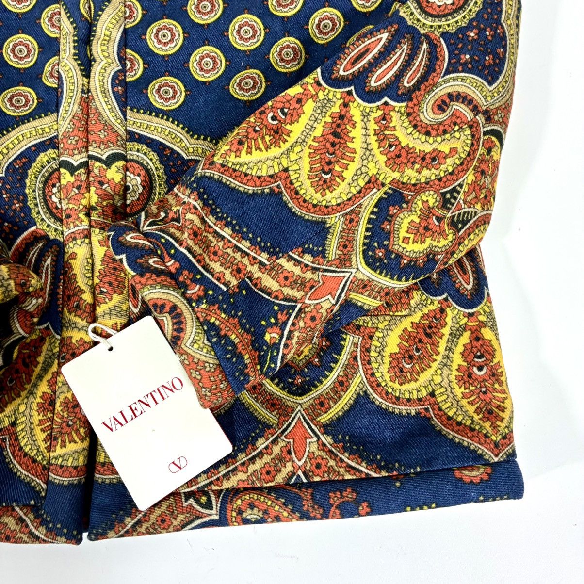 Valentino Valentino Garavani Paisley Crop Denim Jacket 38 IT 2 US NWT Size XS / US 0-2 / IT 36-38 - 11 Thumbnail
