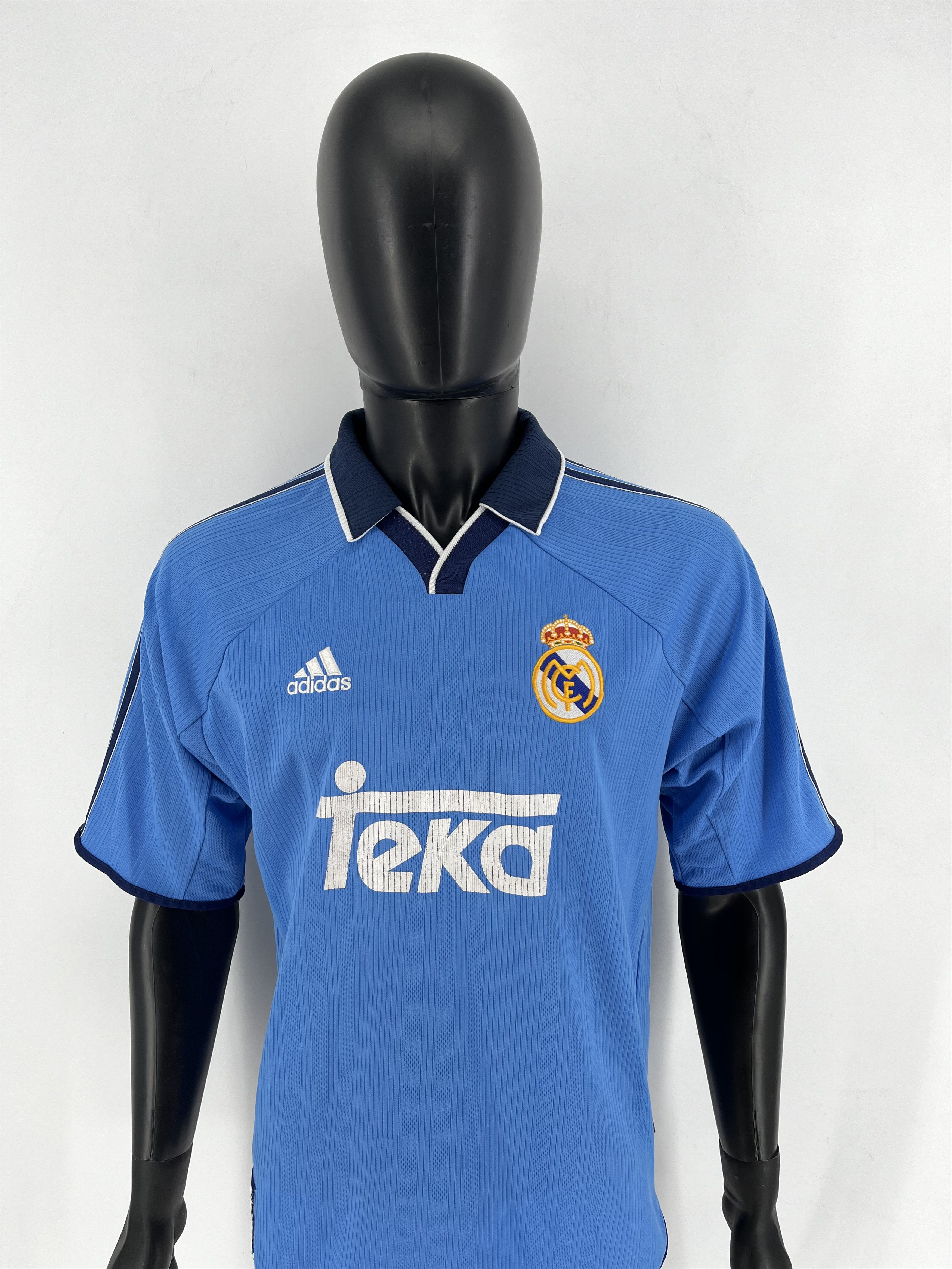 Adidas Vintage Real Madrid Raúl 7 Jersey – 1997/98 Adidas Teka Kit” Size US M / EU 48-50 / 2 - 6 Thumbnail
