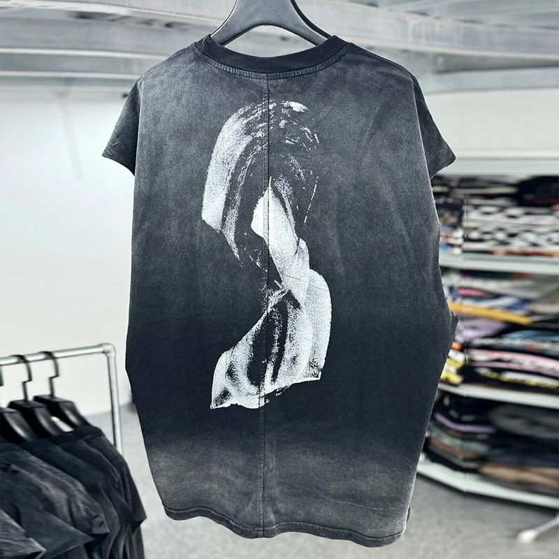 Japanese Brand × Vintage Vintage Washed Distressed T-shirt Size US L / EU 52-54 / 3 - 7 Thumbnail