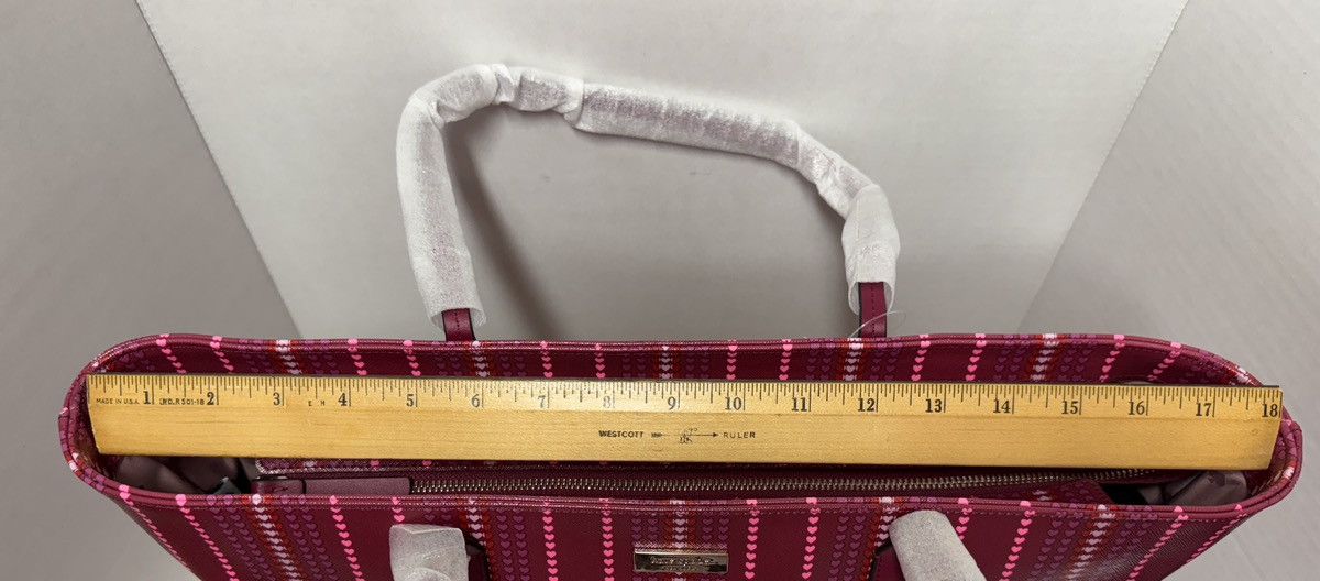Kate Spade Kate Spade Shore Street Heart Stripe Margaretta Tote Size ONE SIZE - 10 Thumbnail