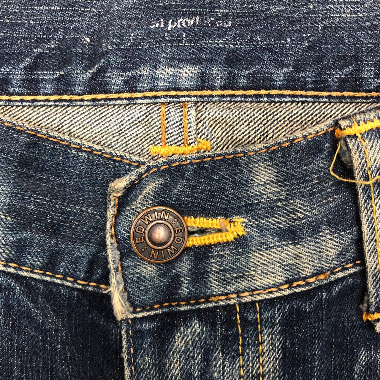 Edwin P92 VTG EDWIN FLARED DISTRESSED JEANS Size 32" / US 10 / IT 46 - 6 Thumbnail