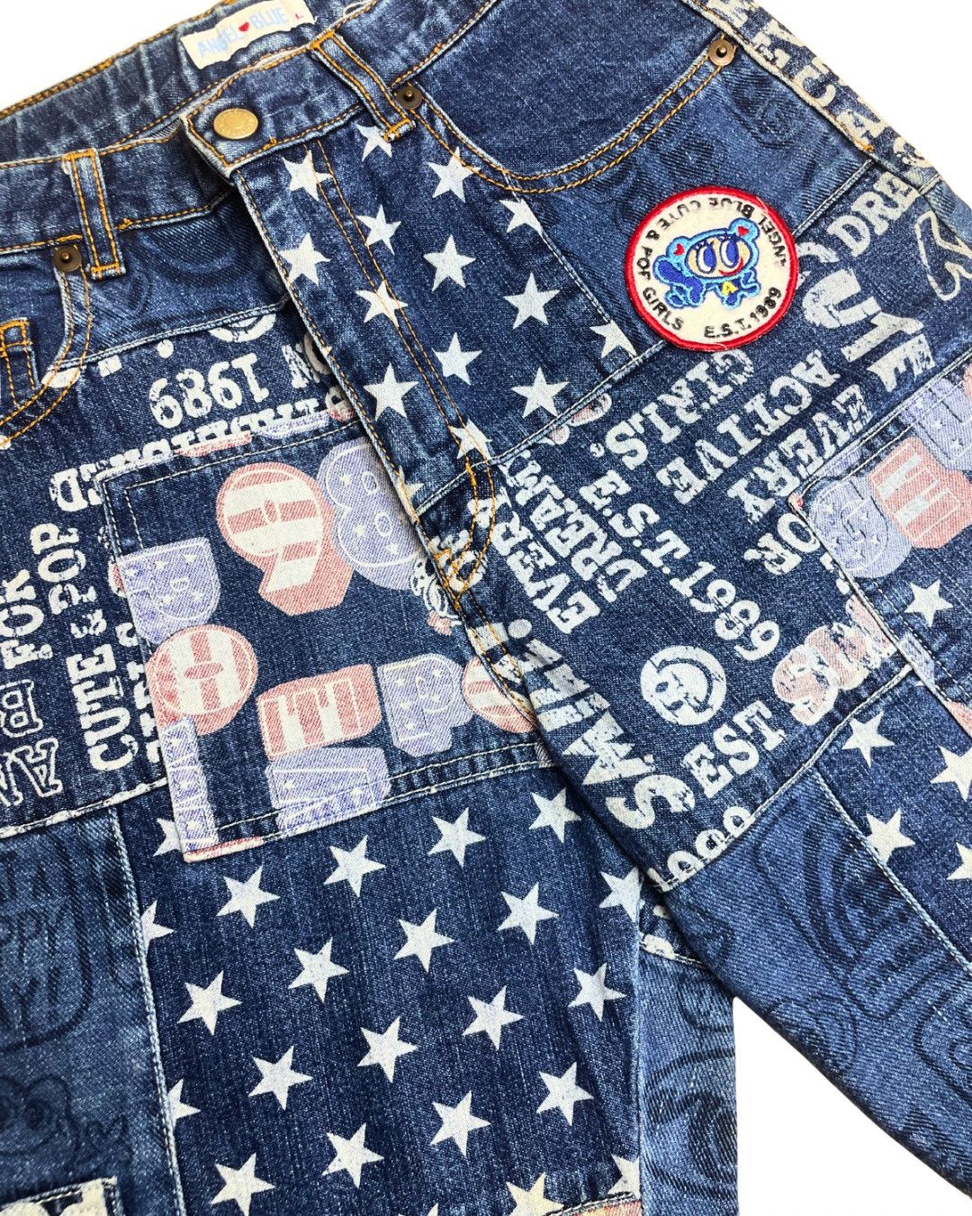 Angel Blue Angel Blue Japan All-Over Print Graphic Shorts JDM Y2K Style Size 28" / US 6 / IT 42 - 8 Thumbnail