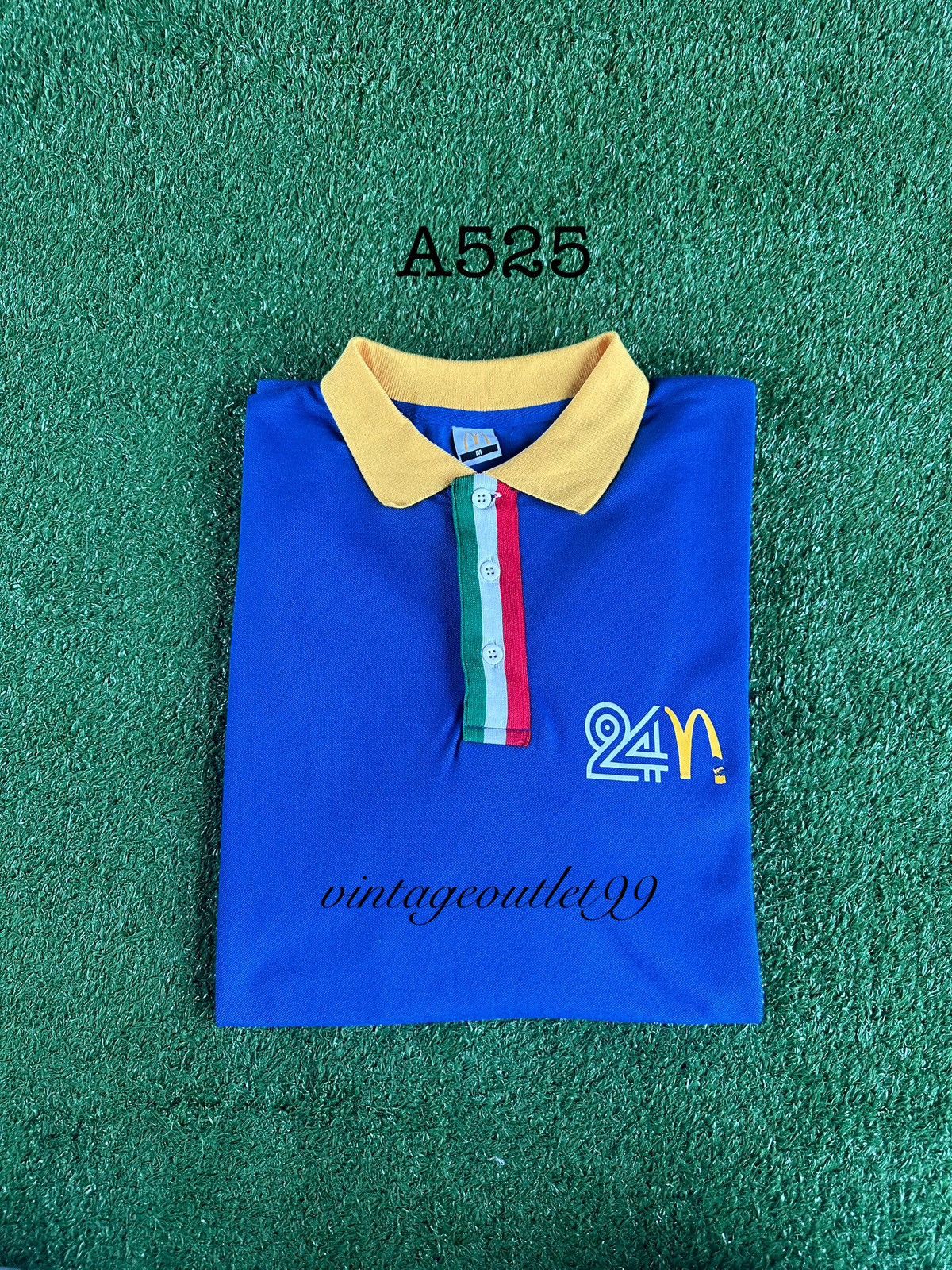 Market × Vintage Vintage McDonald Italy Long Sleeve Shirt A525 Size US M / EU 48-50 / 2 - 10 Thumbnail